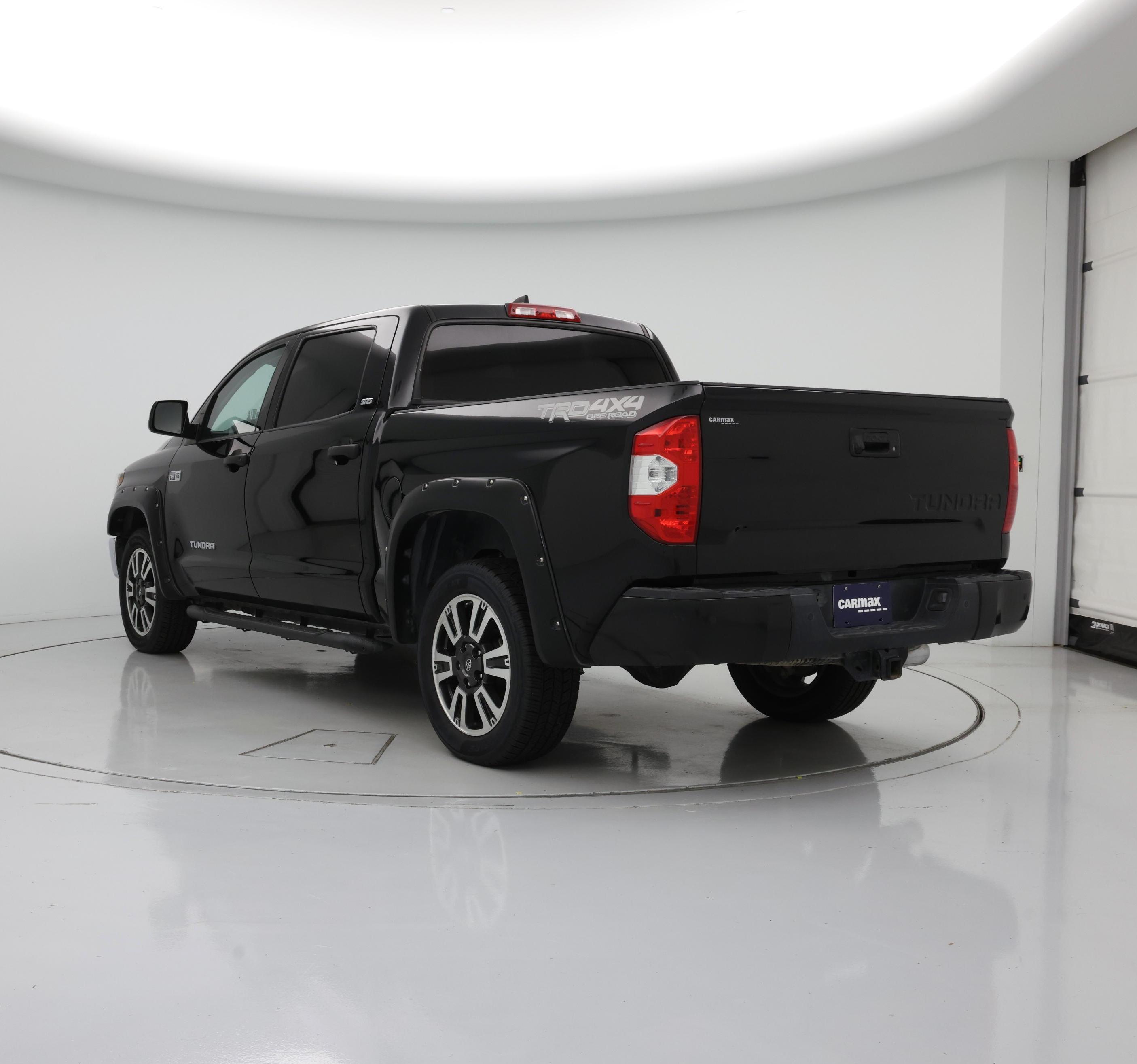 Thumbnail: 2020 Toyota Tundra - 2