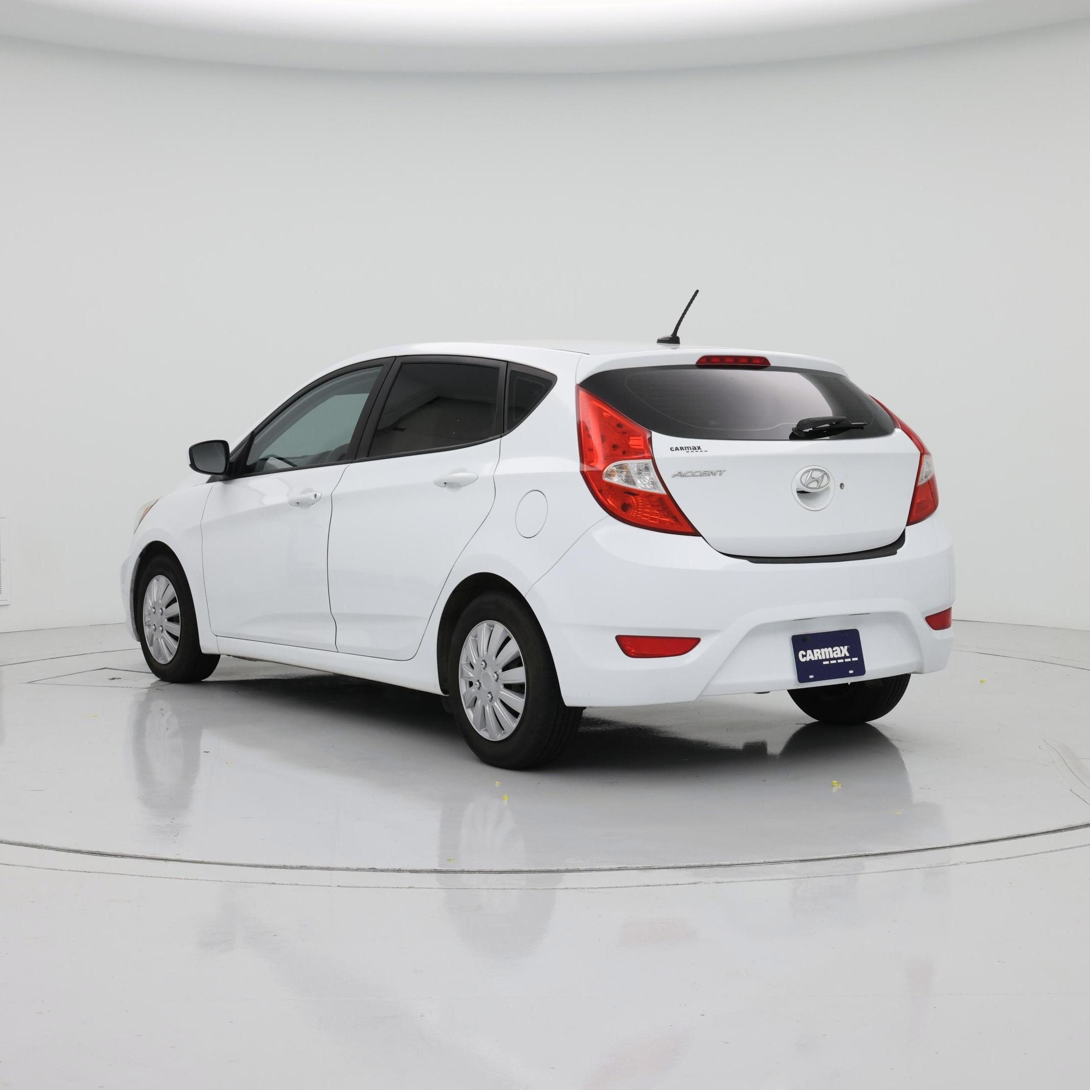 Thumbnail: 2017 Hyundai Accent - 2