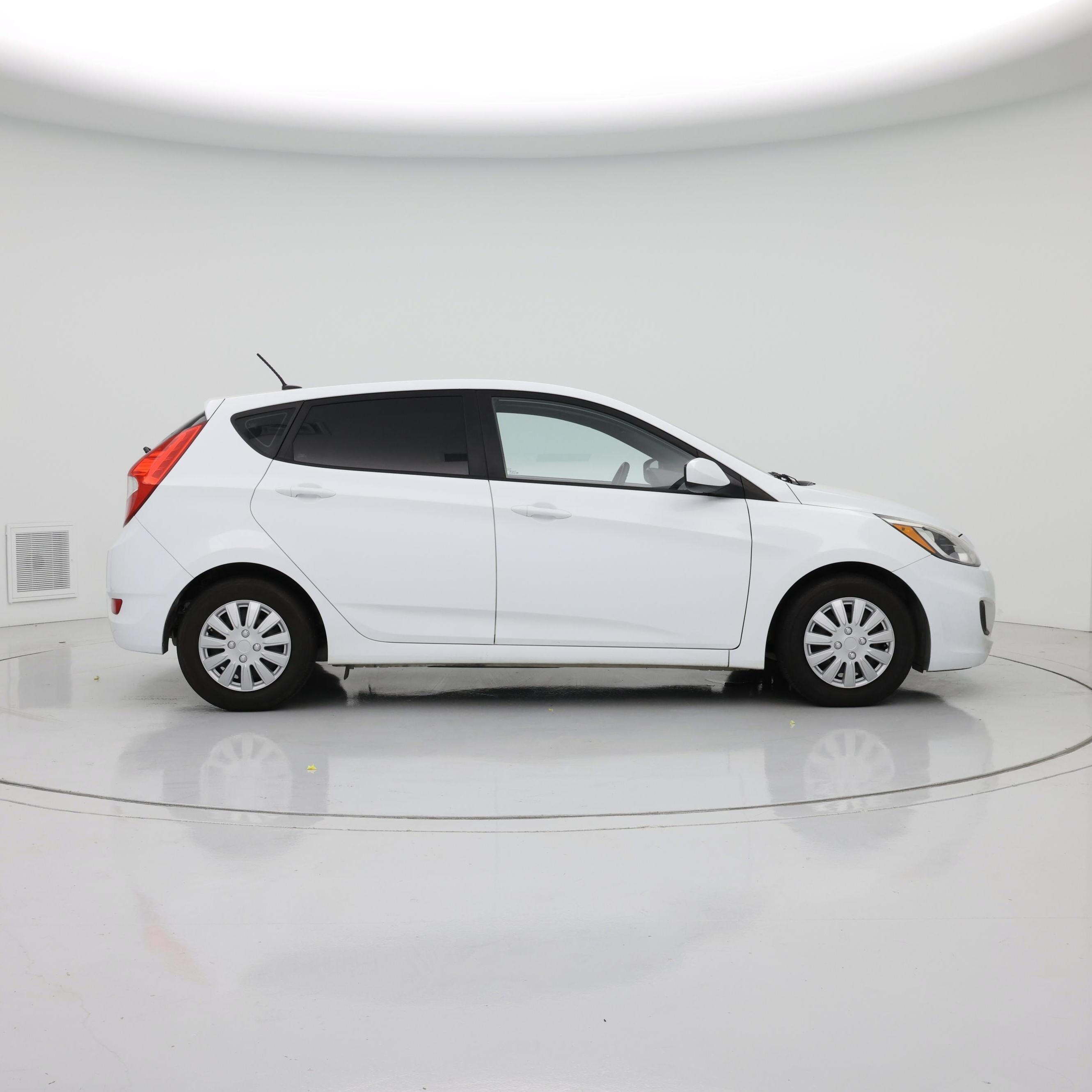 Thumbnail: 2017 Hyundai Accent - 7