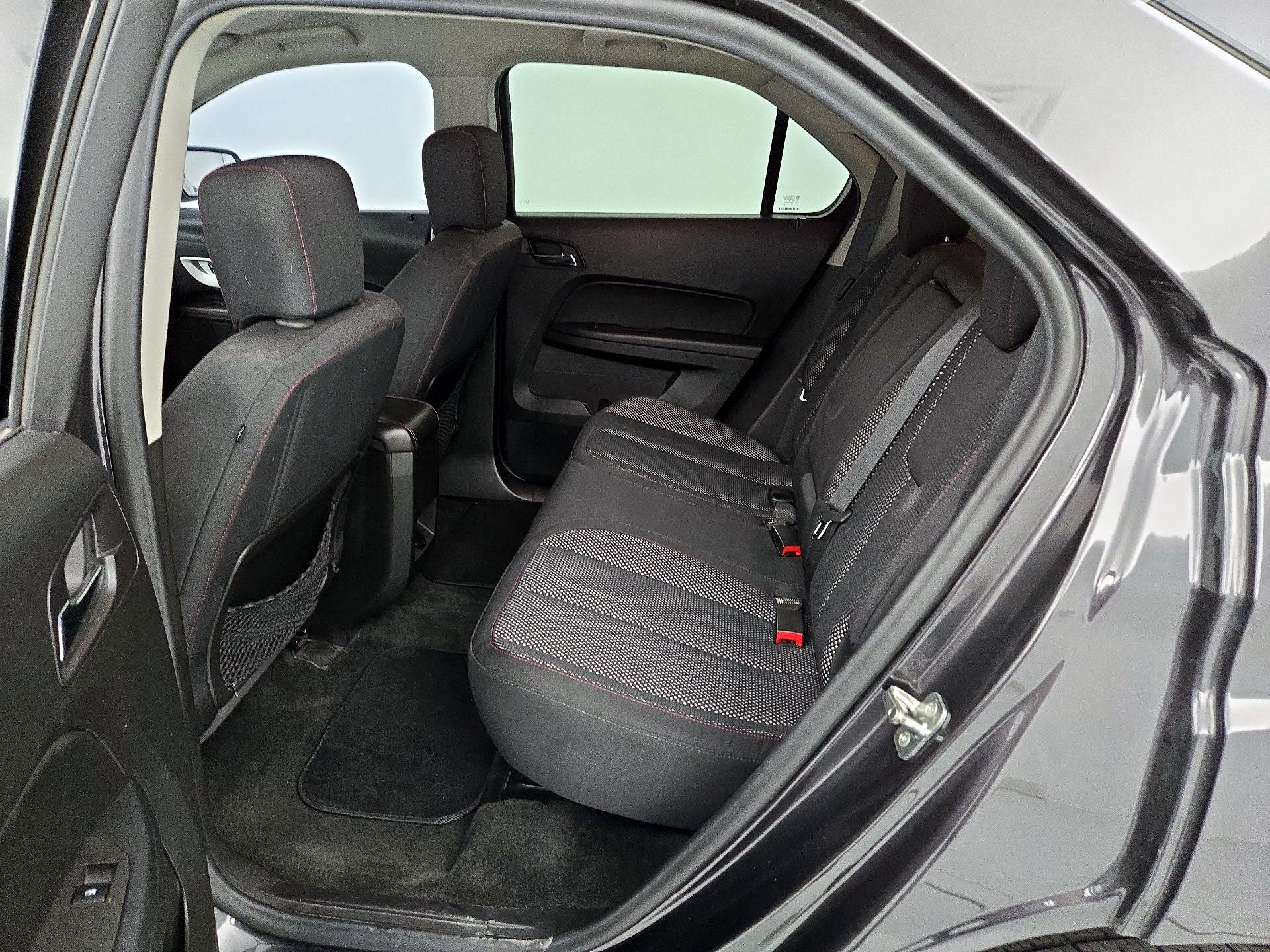 Thumbnail: 2015 Chevrolet Equinox - 18