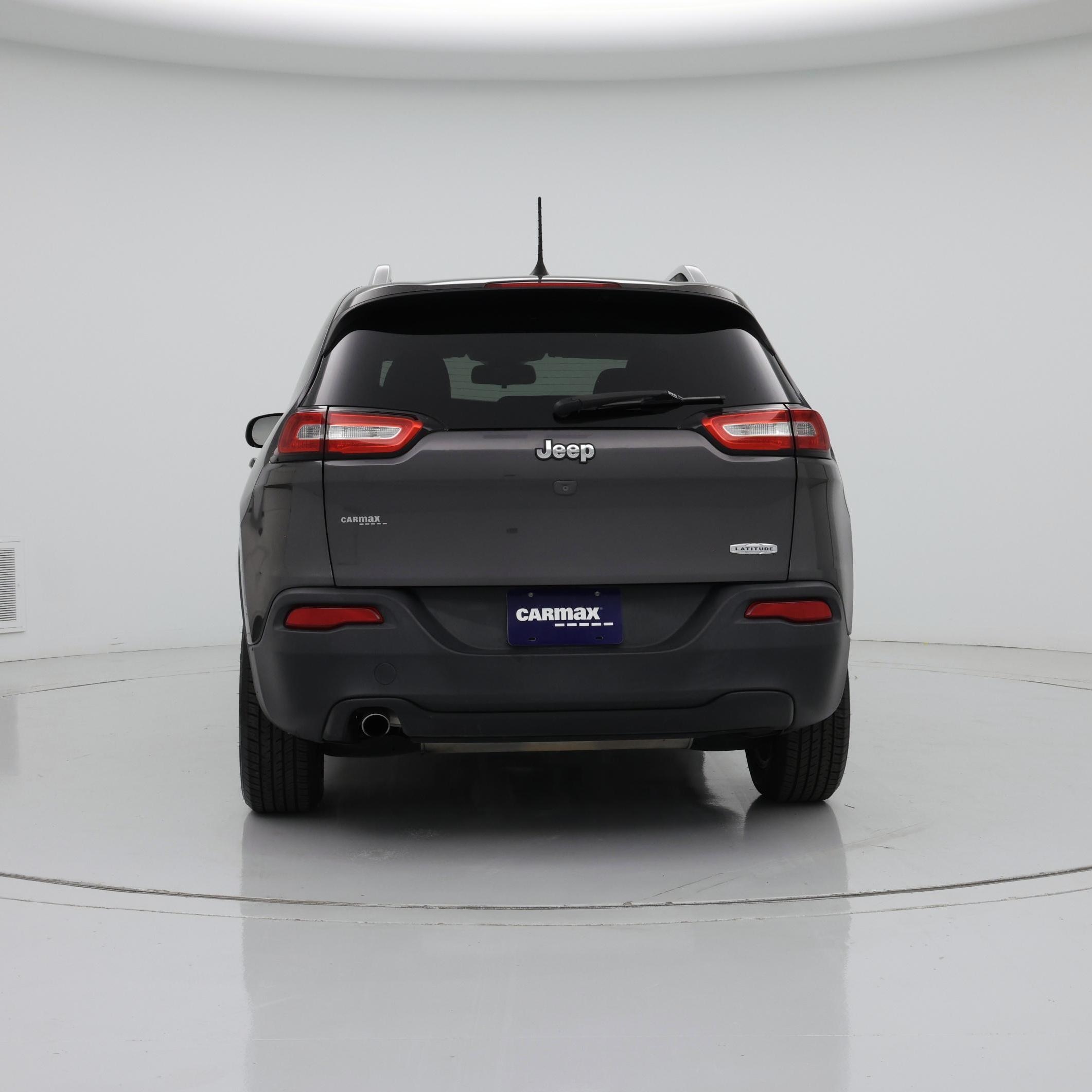 Thumbnail: 2018 Jeep Cherokee - 6