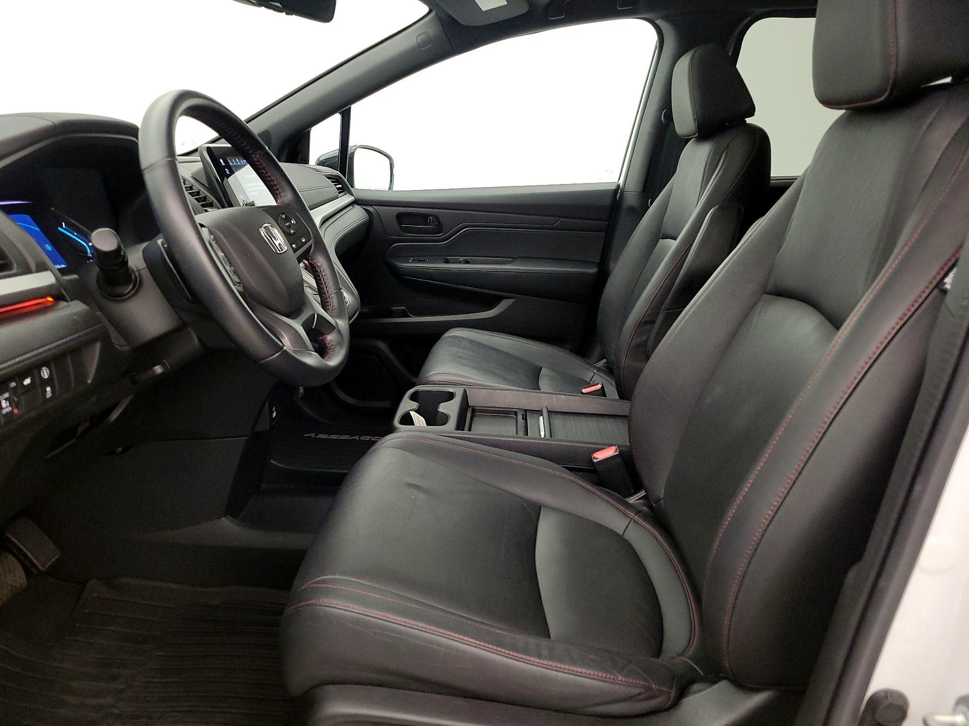 Thumbnail: 2023 Honda Odyssey - 11