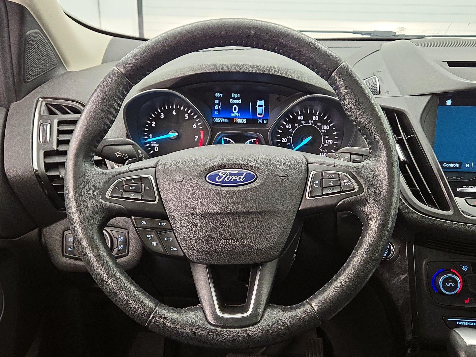 Thumbnail: 2017 Ford Escape - 10