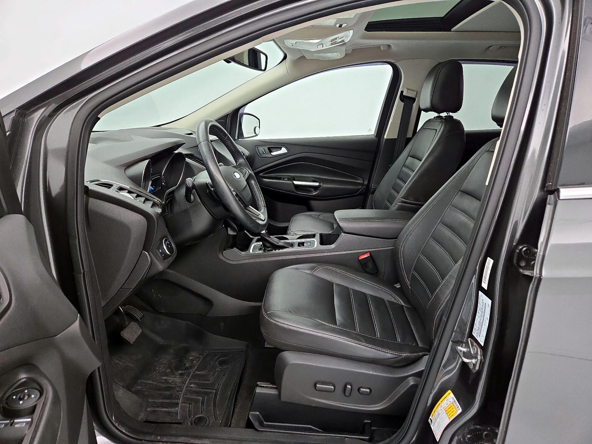 Thumbnail: 2017 Ford Escape - 11