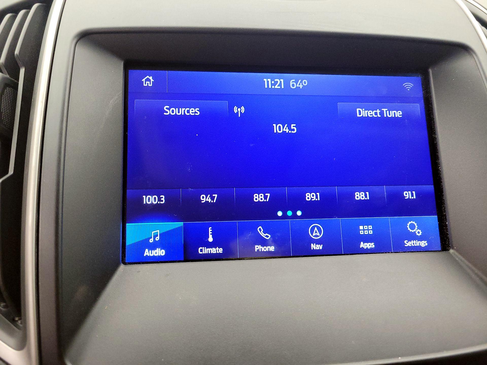 Thumbnail: 2020 Ford Edge - 16
