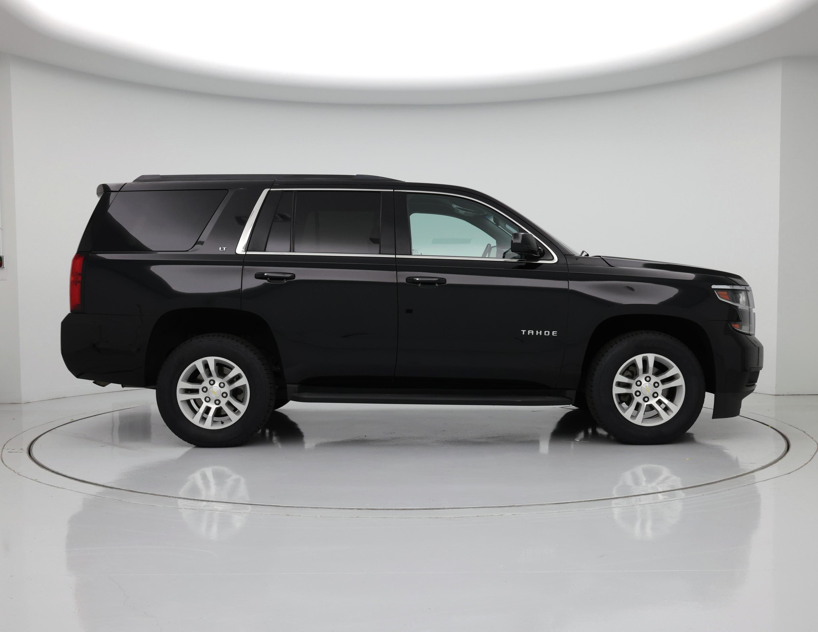 Thumbnail: 2016 Chevrolet Tahoe - 7