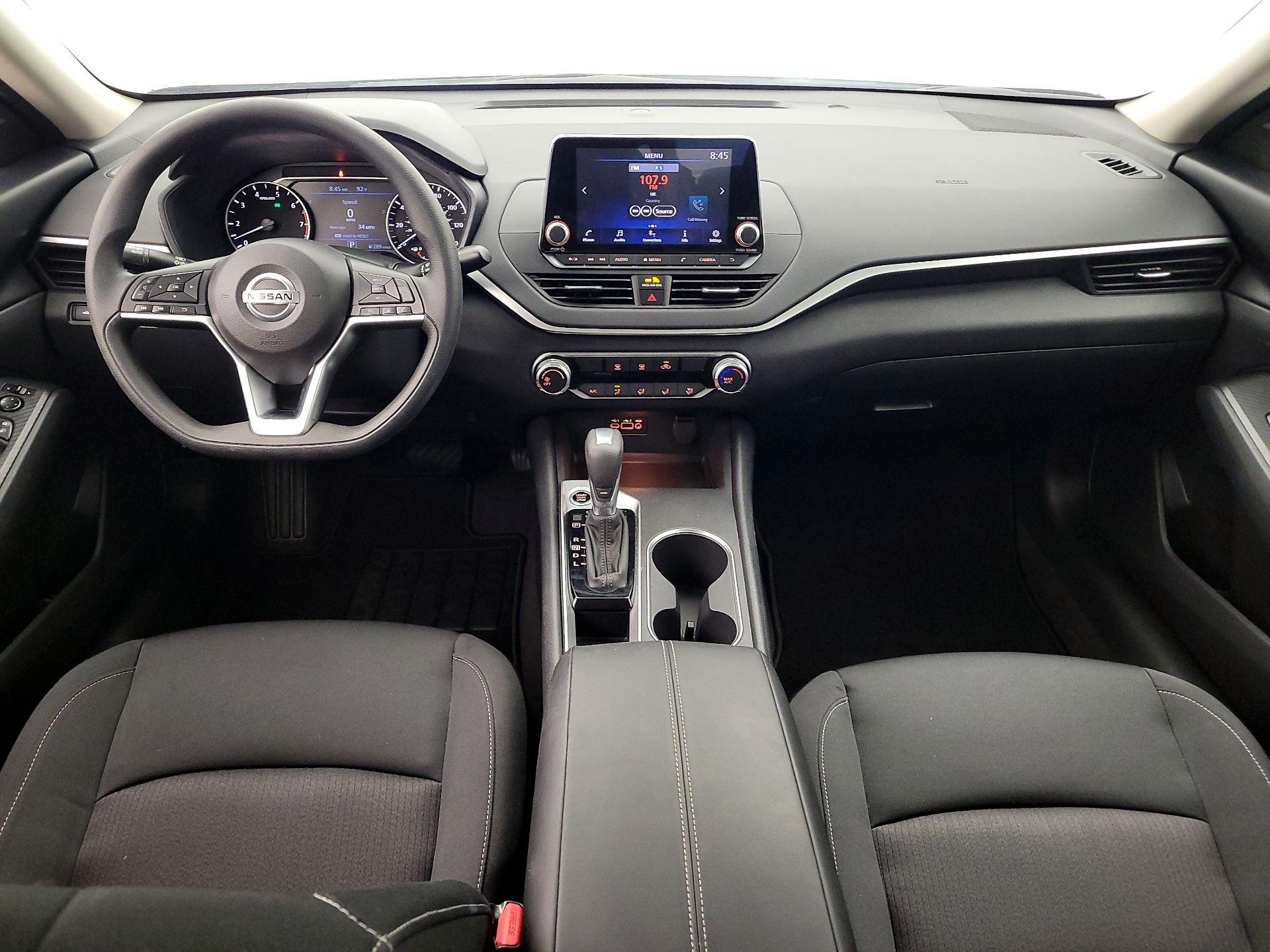 Thumbnail: 2022 Nissan Altima - 9