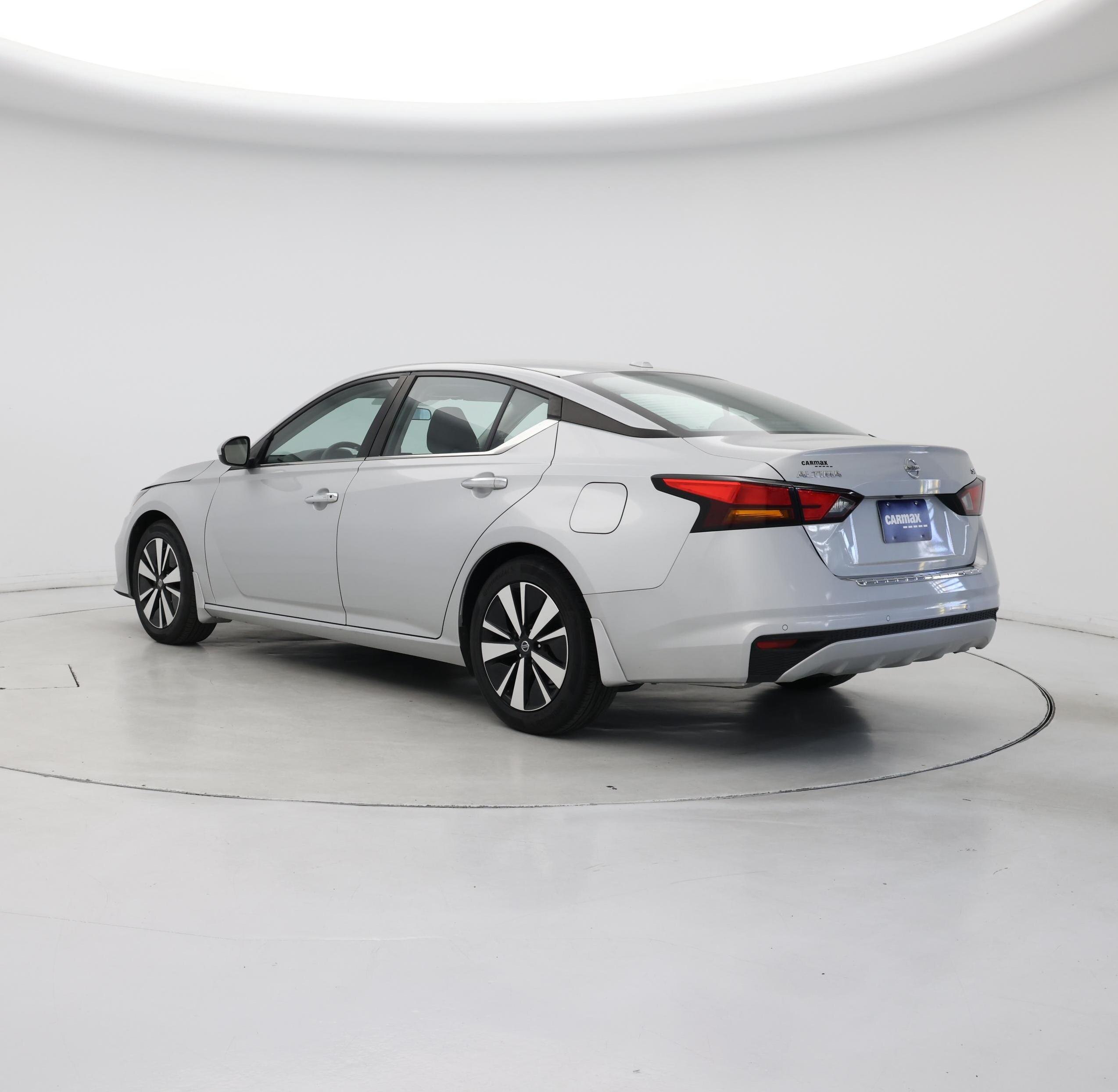 Thumbnail: 2022 Nissan Altima - 2