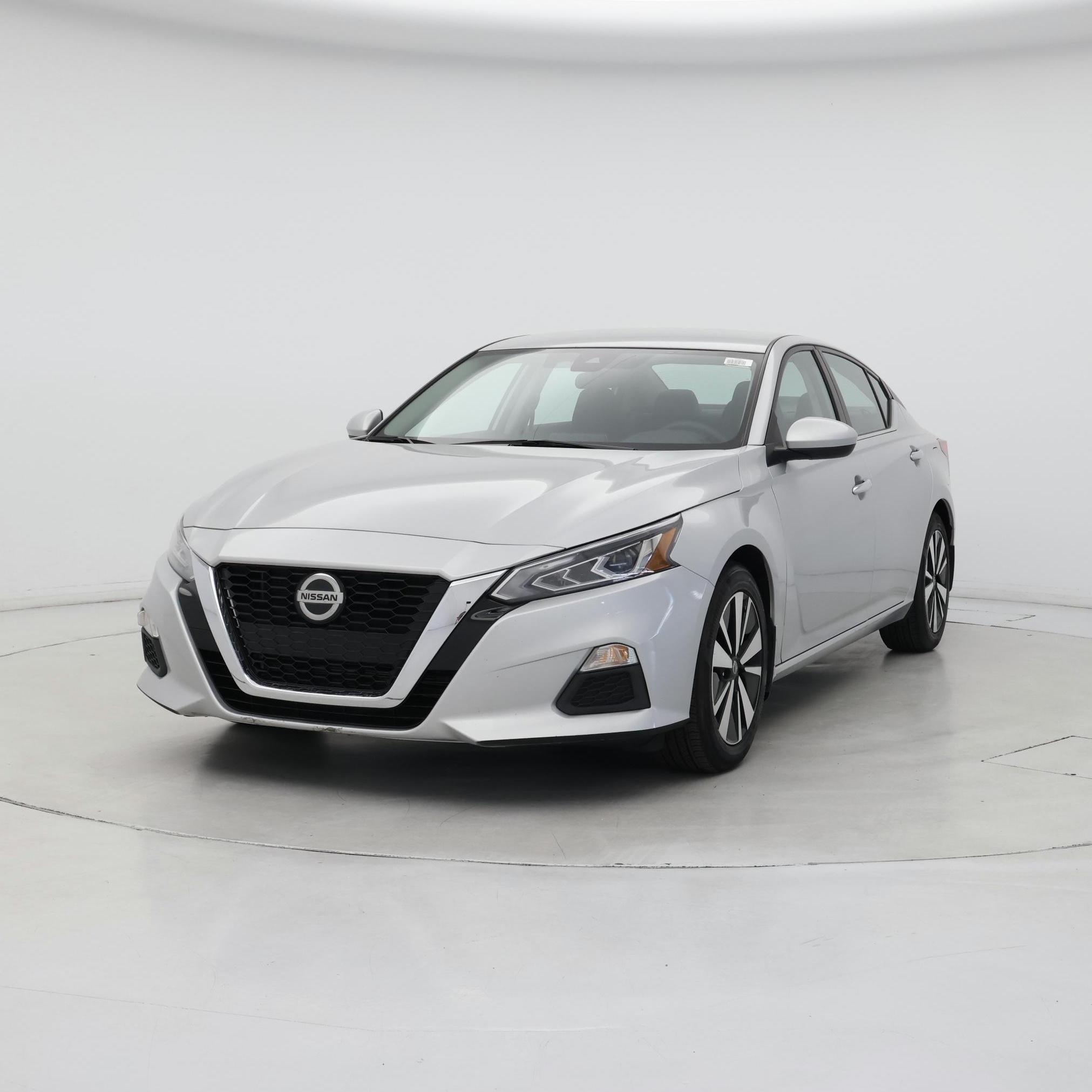 Thumbnail: 2022 Nissan Altima - 4
