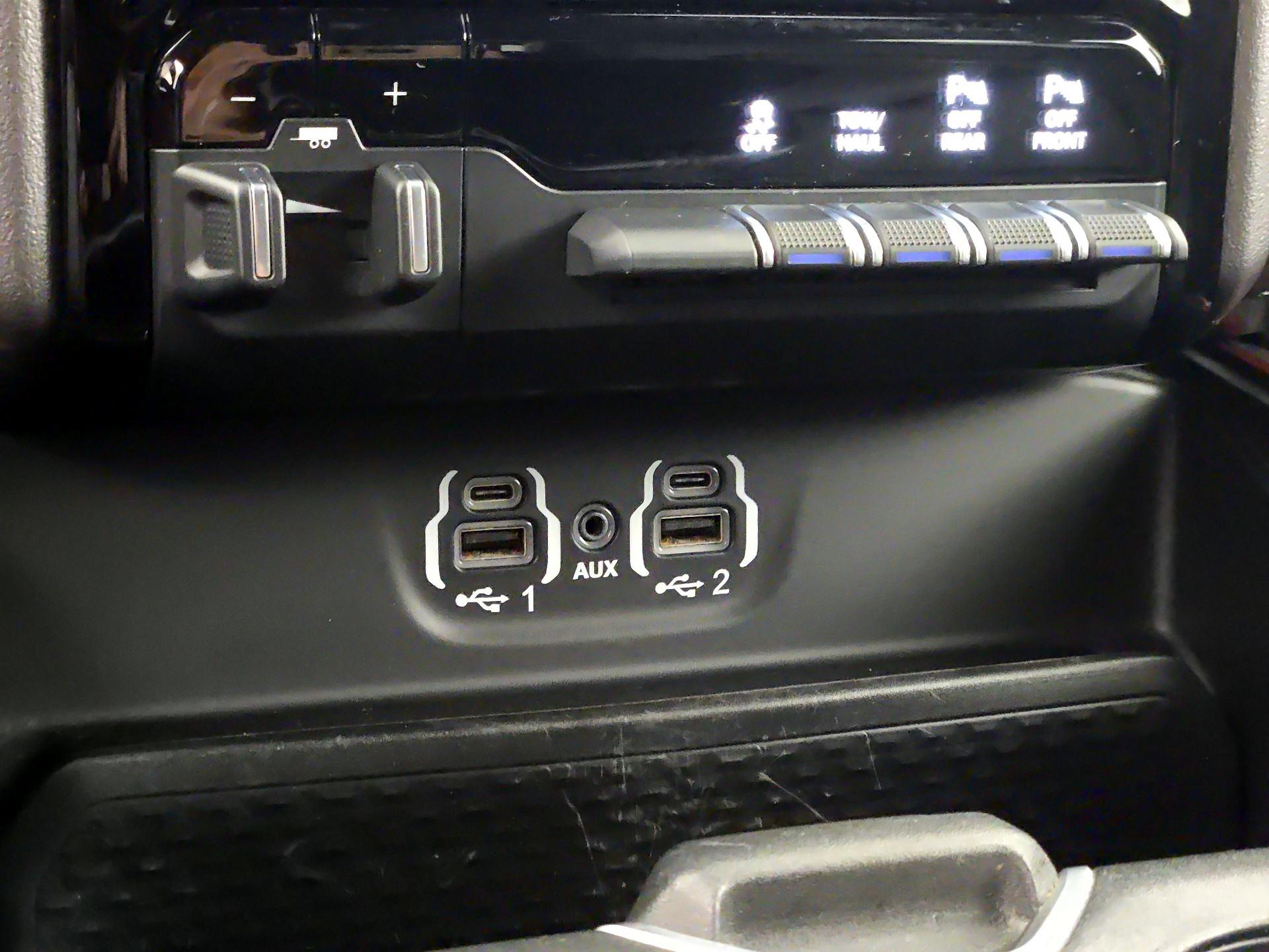 Thumbnail: 2020 RAM 1500 - 19