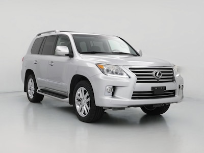 White 2013 Lexus LX 570