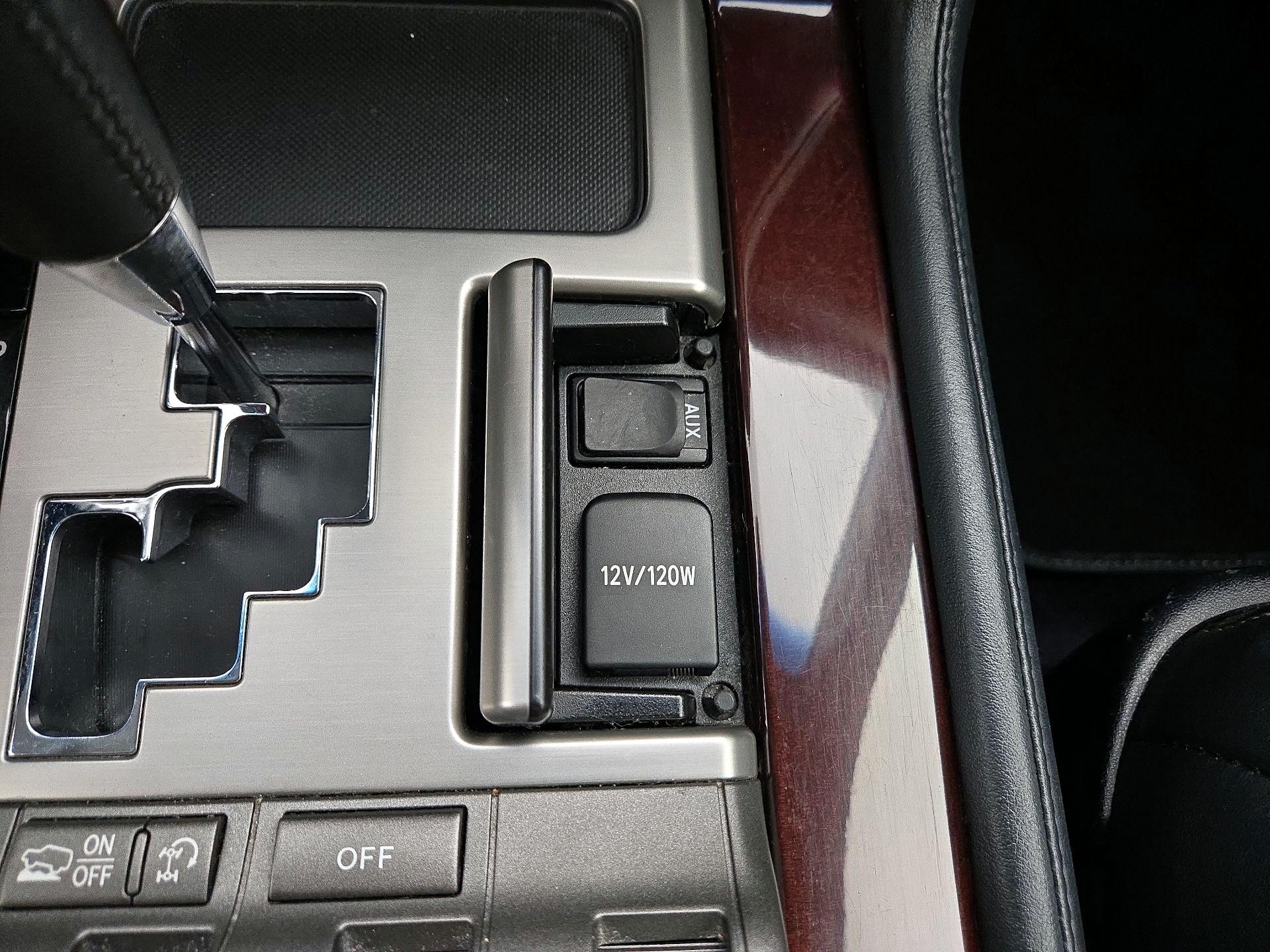 Thumbnail: 2013 Lexus LX - 19