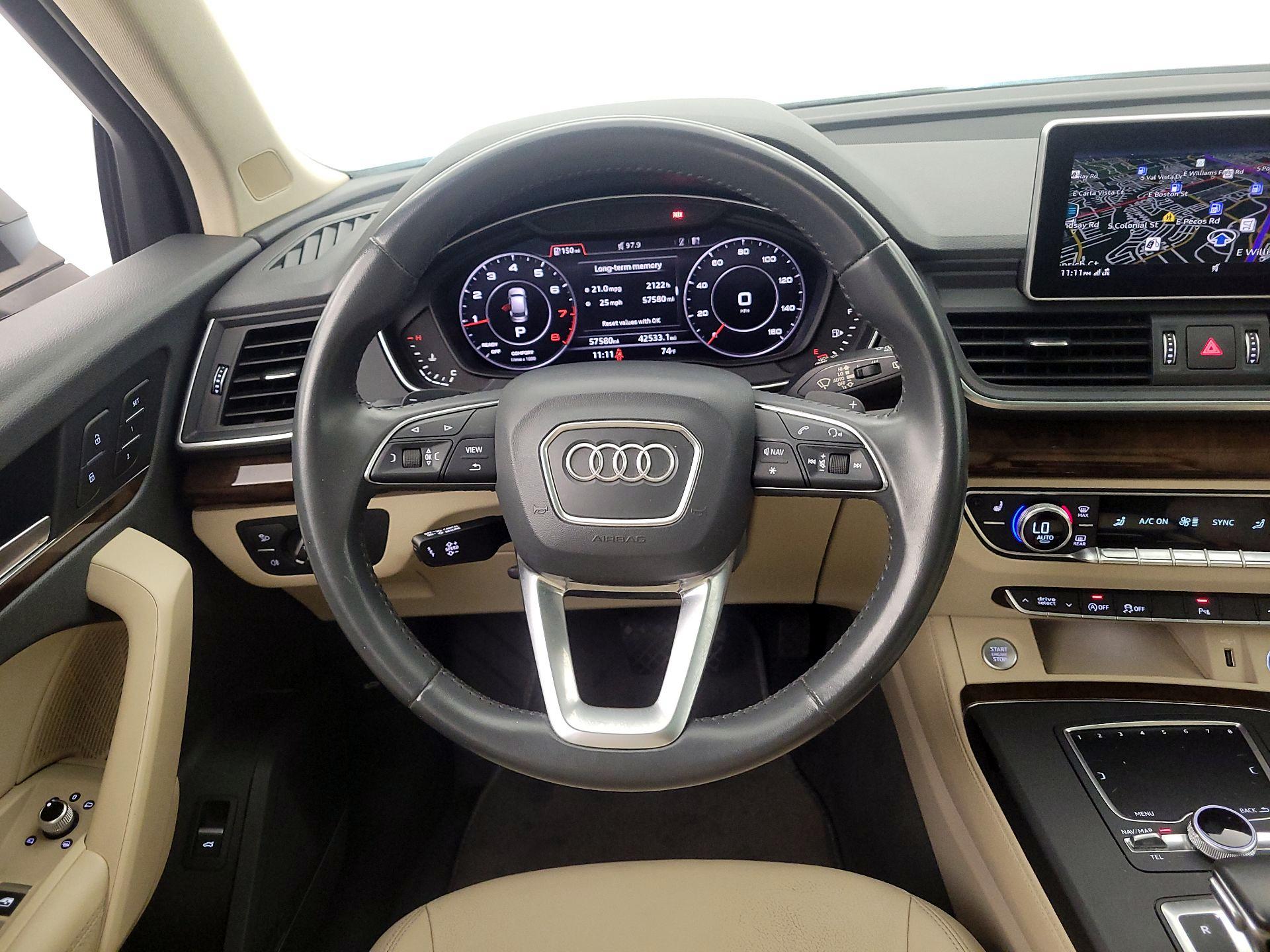 Thumbnail: 2019 Audi Q5 - 10