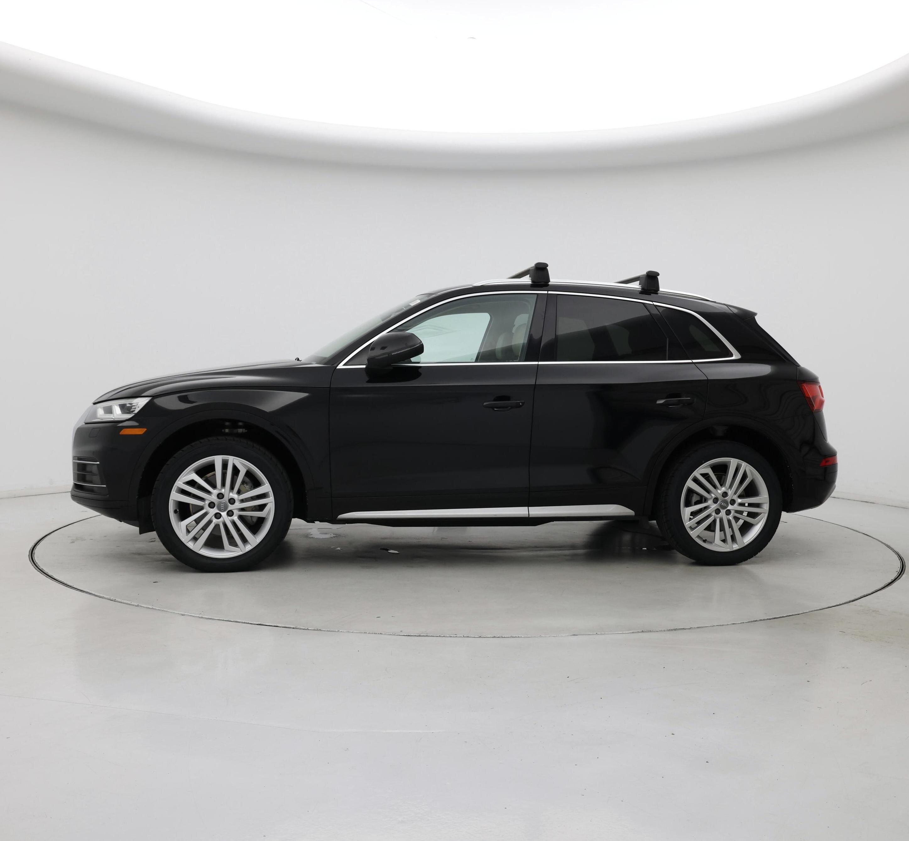 Thumbnail: 2019 Audi Q5 - 3