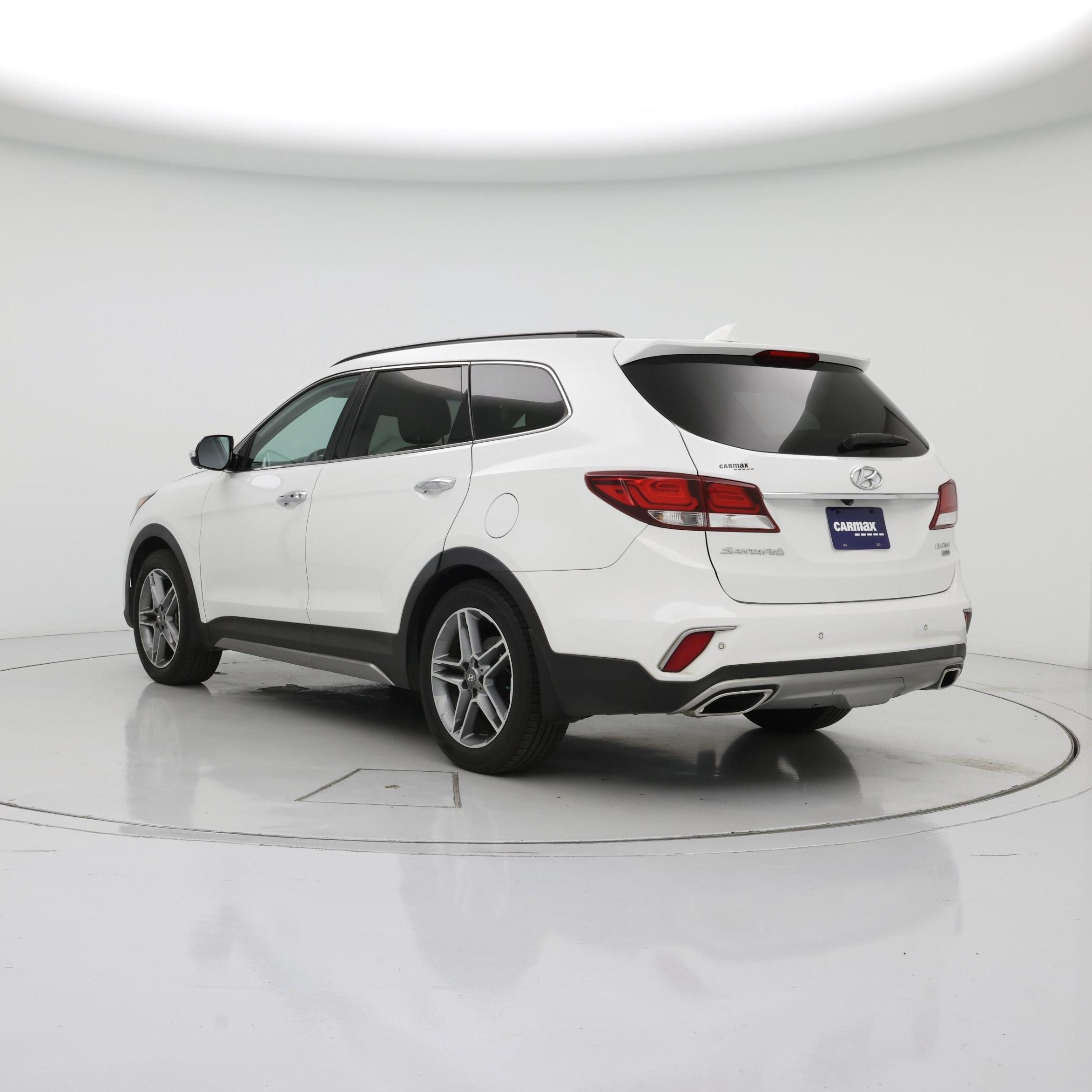 Thumbnail: 2017 Hyundai Santa Fe - 2