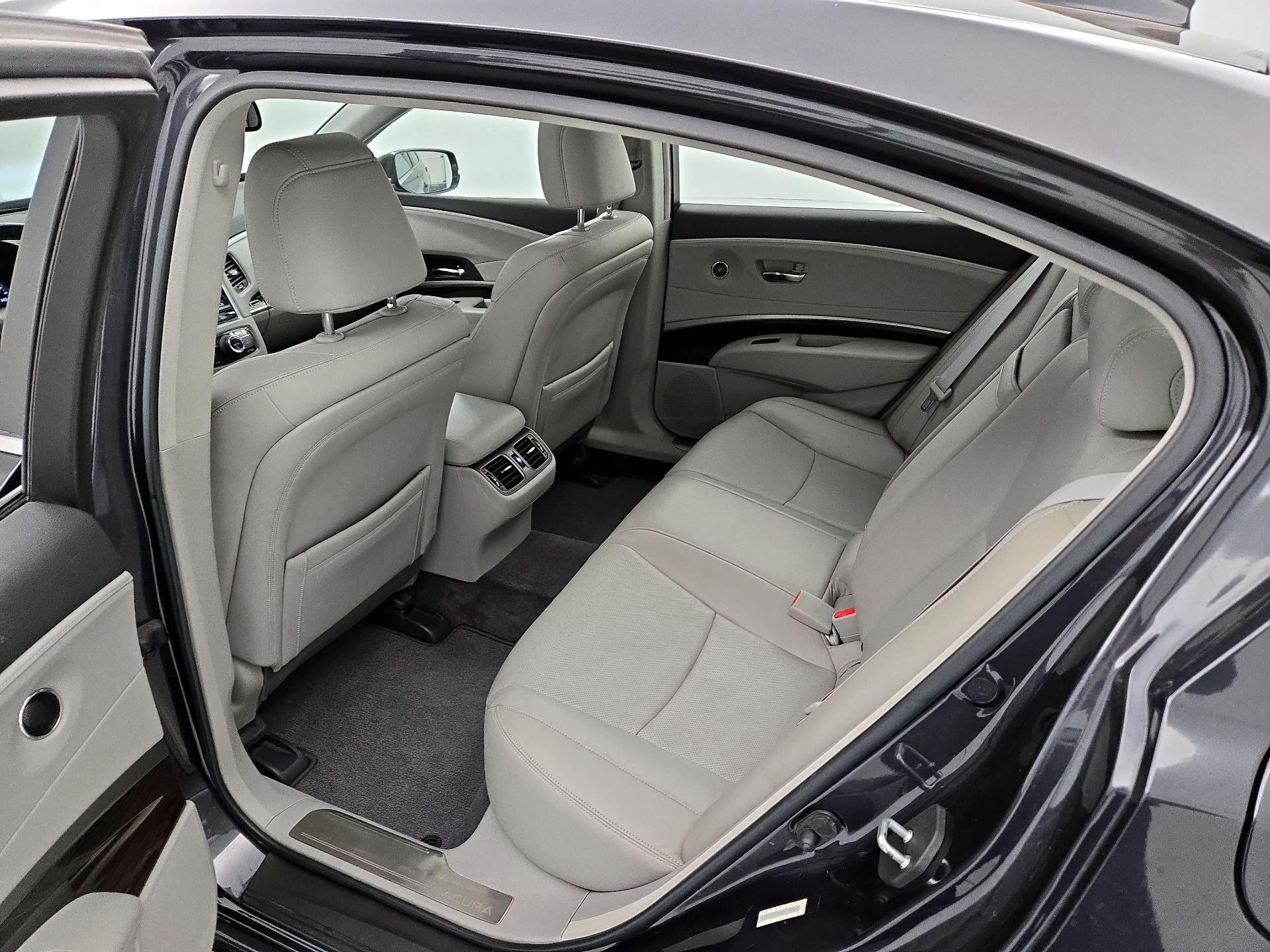 Thumbnail: 2014 Acura RLX - 20