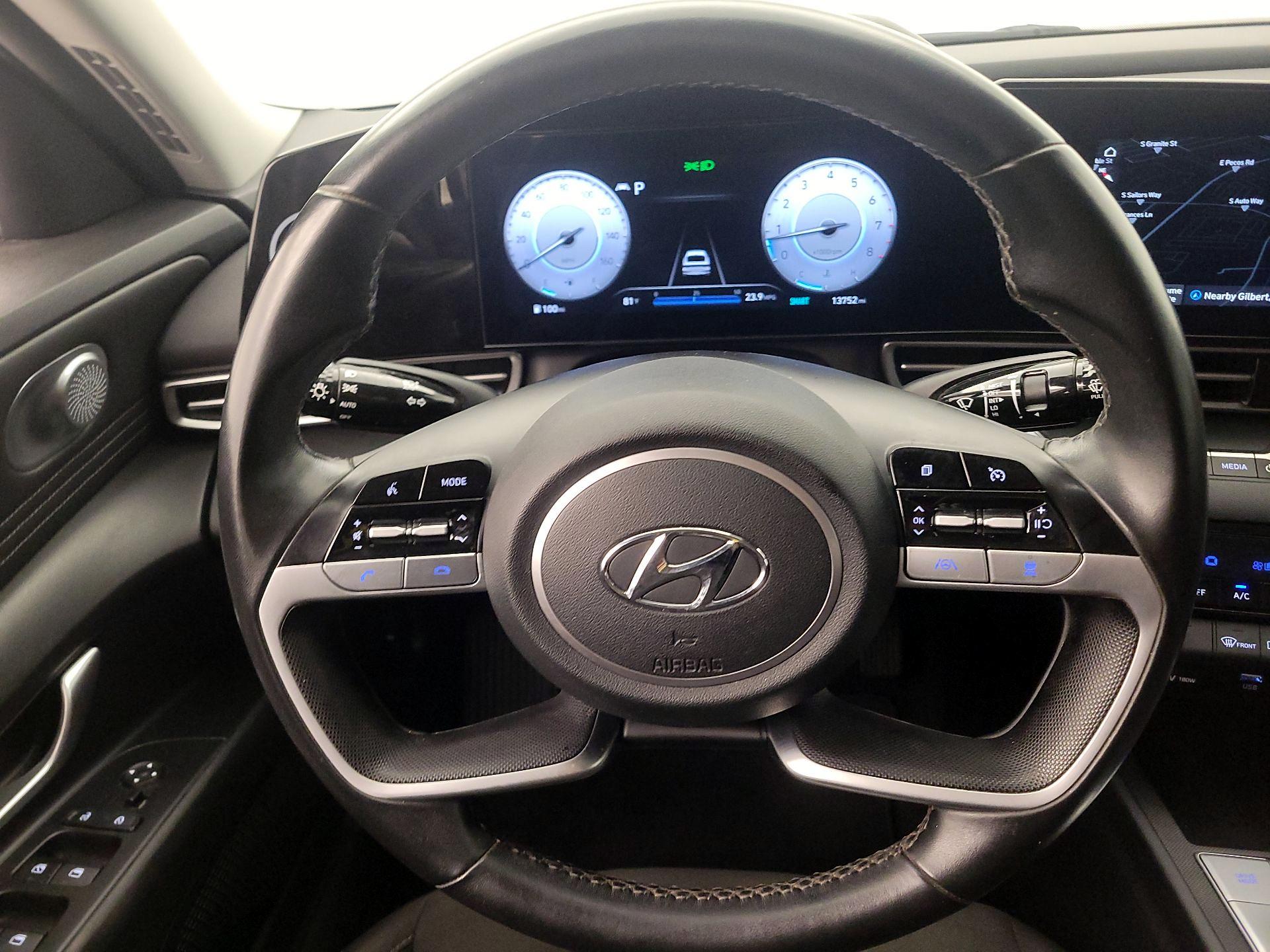 Thumbnail: 2023 Hyundai Elantra - 10