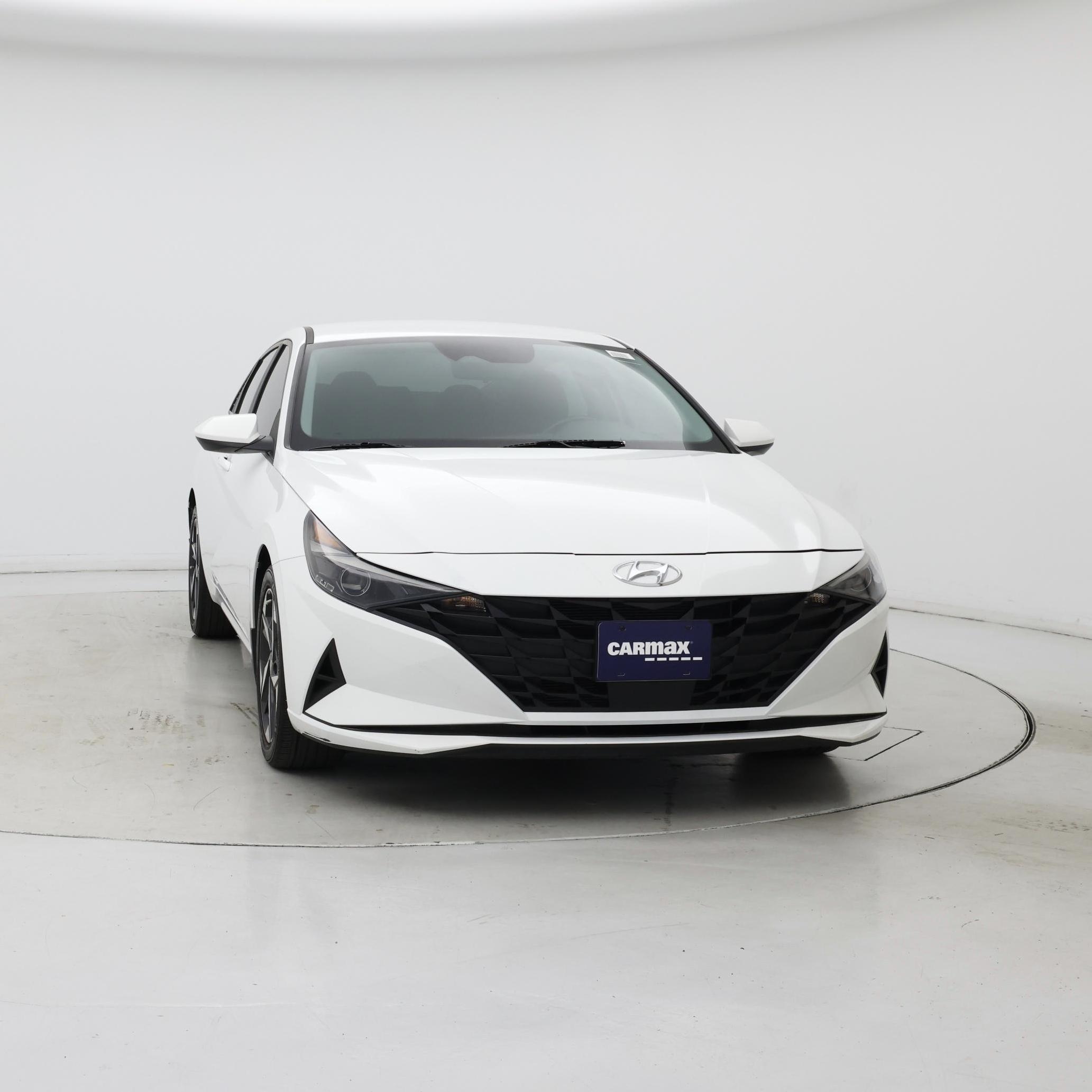 Thumbnail: 2023 Hyundai Elantra - 5