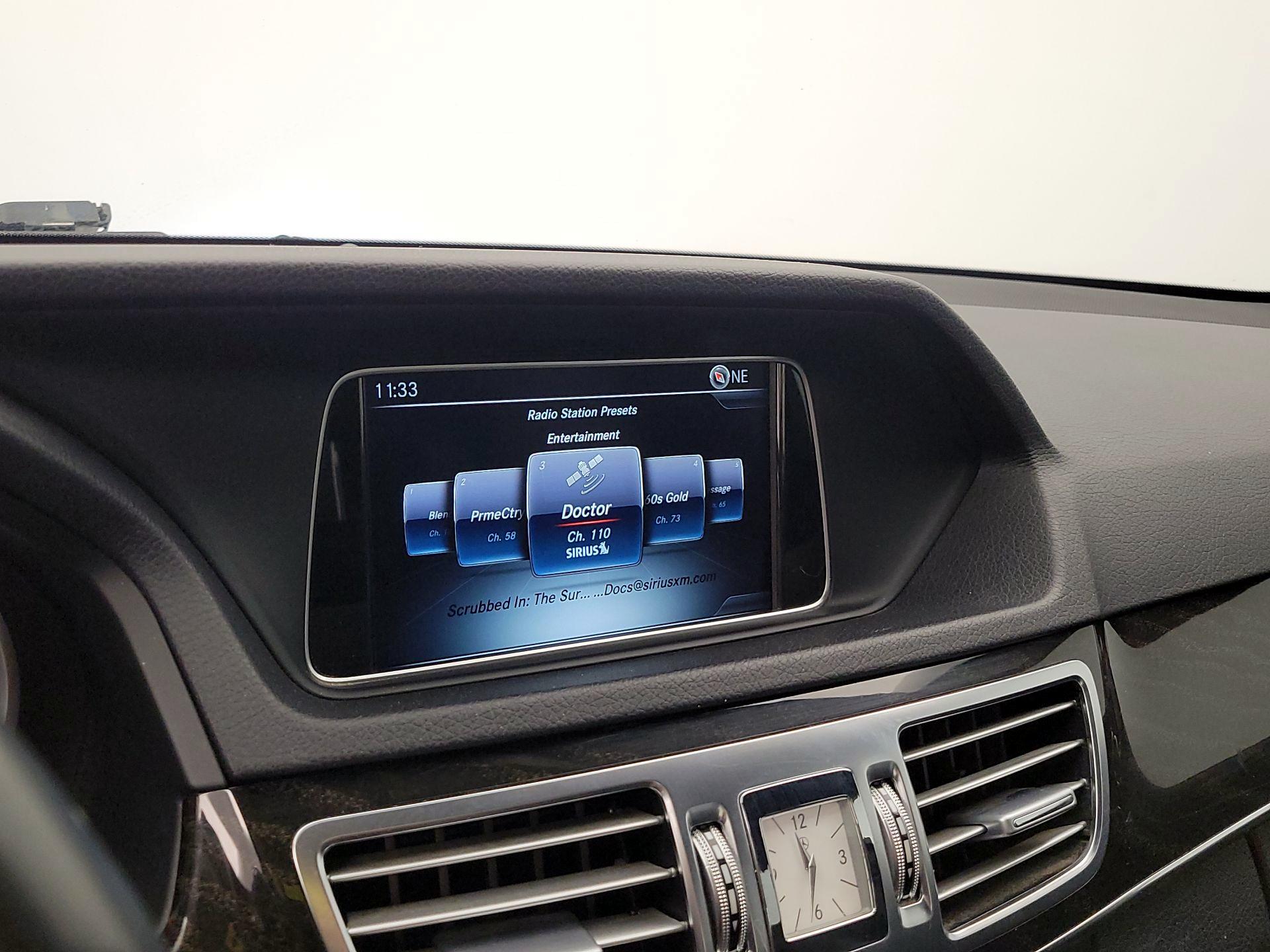 Thumbnail: 2016 Mercedes-Benz E-Class - 16