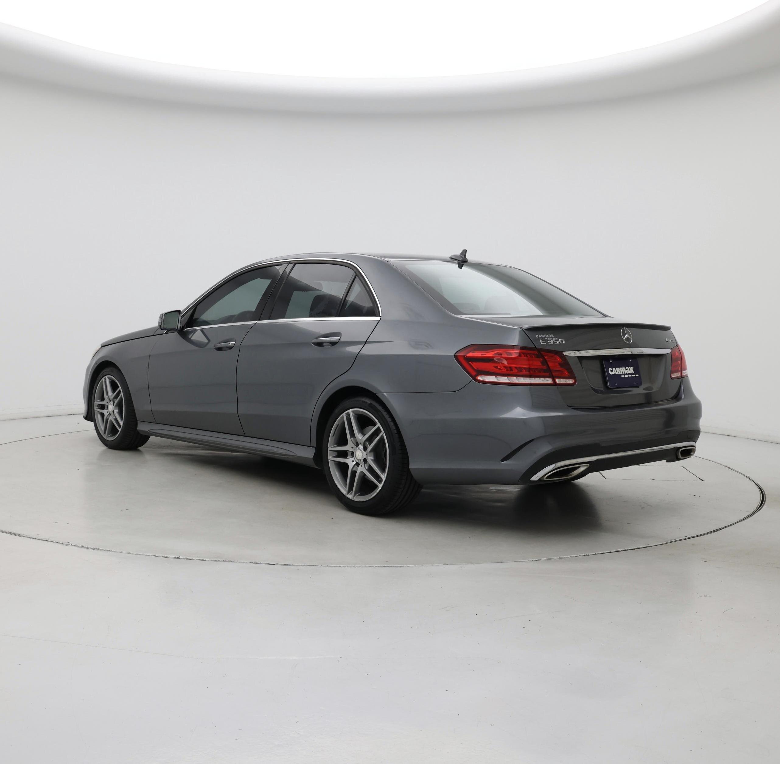 Thumbnail: 2016 Mercedes-Benz E-Class - 2