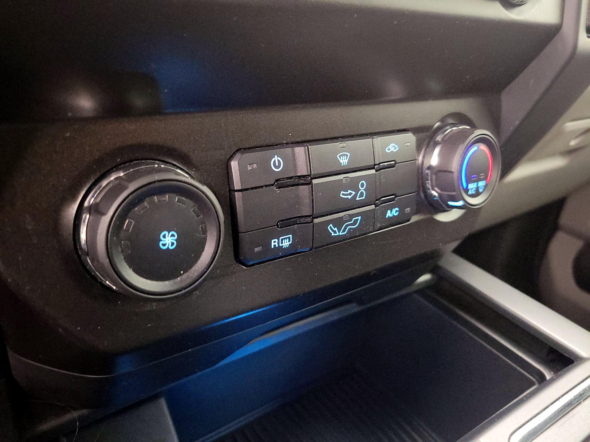 Thumbnail: 2019 Ford F-150 - 16