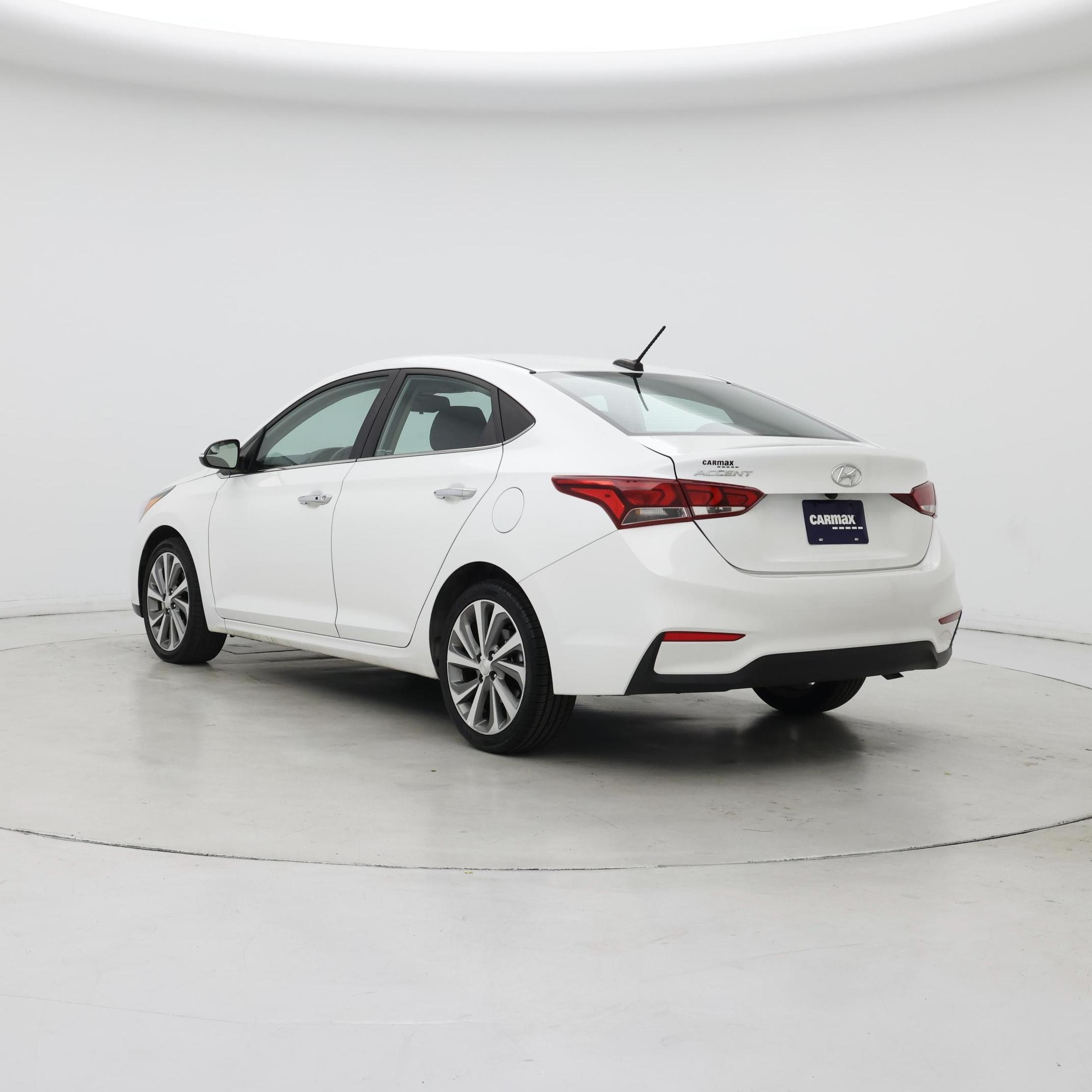 Thumbnail: 2022 Hyundai Accent - 2