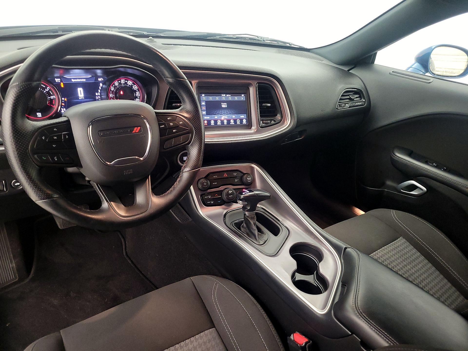 Thumbnail: 2021 Dodge Challenger - 9