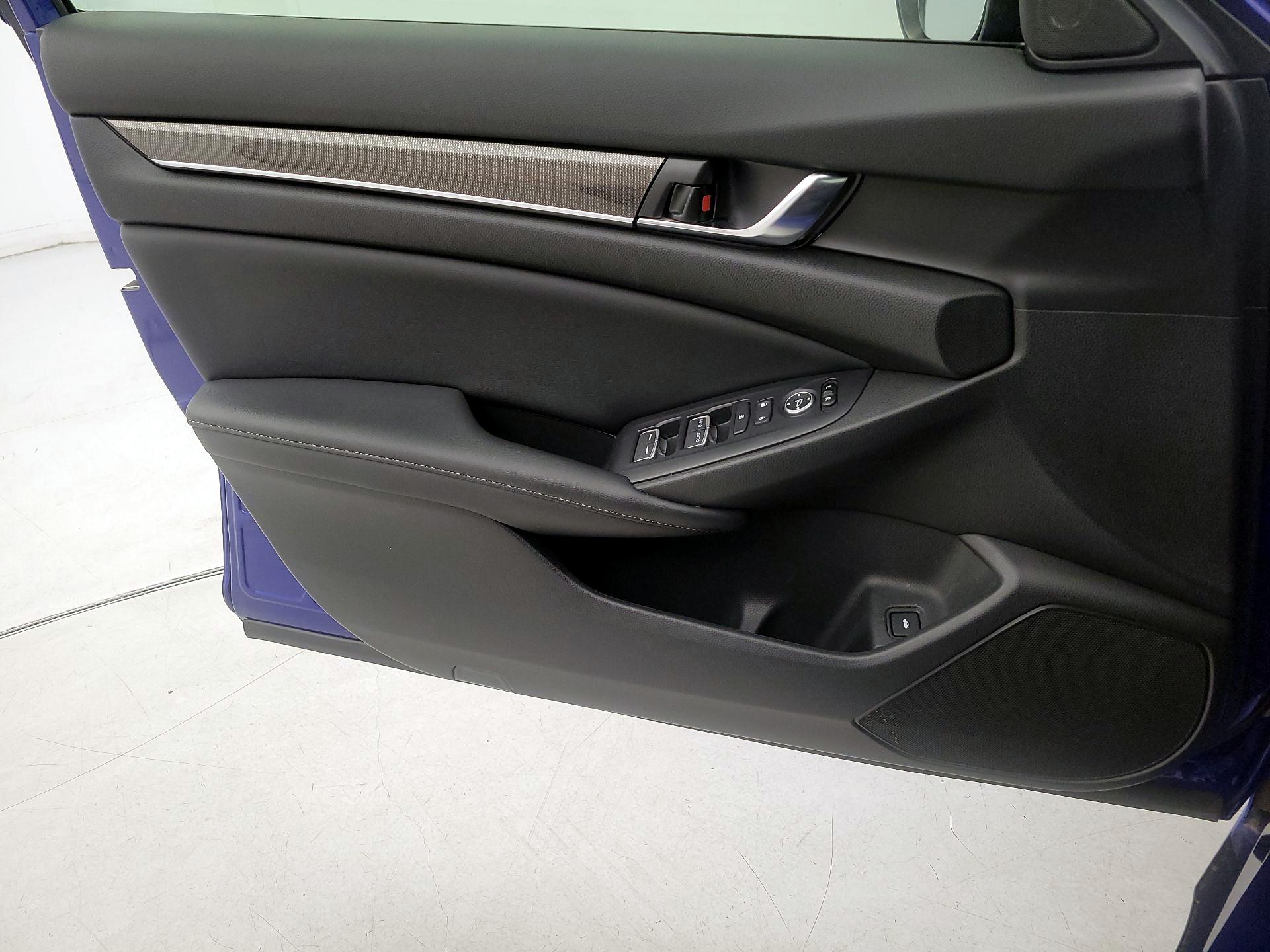 Thumbnail: 2021 Honda Accord - 12