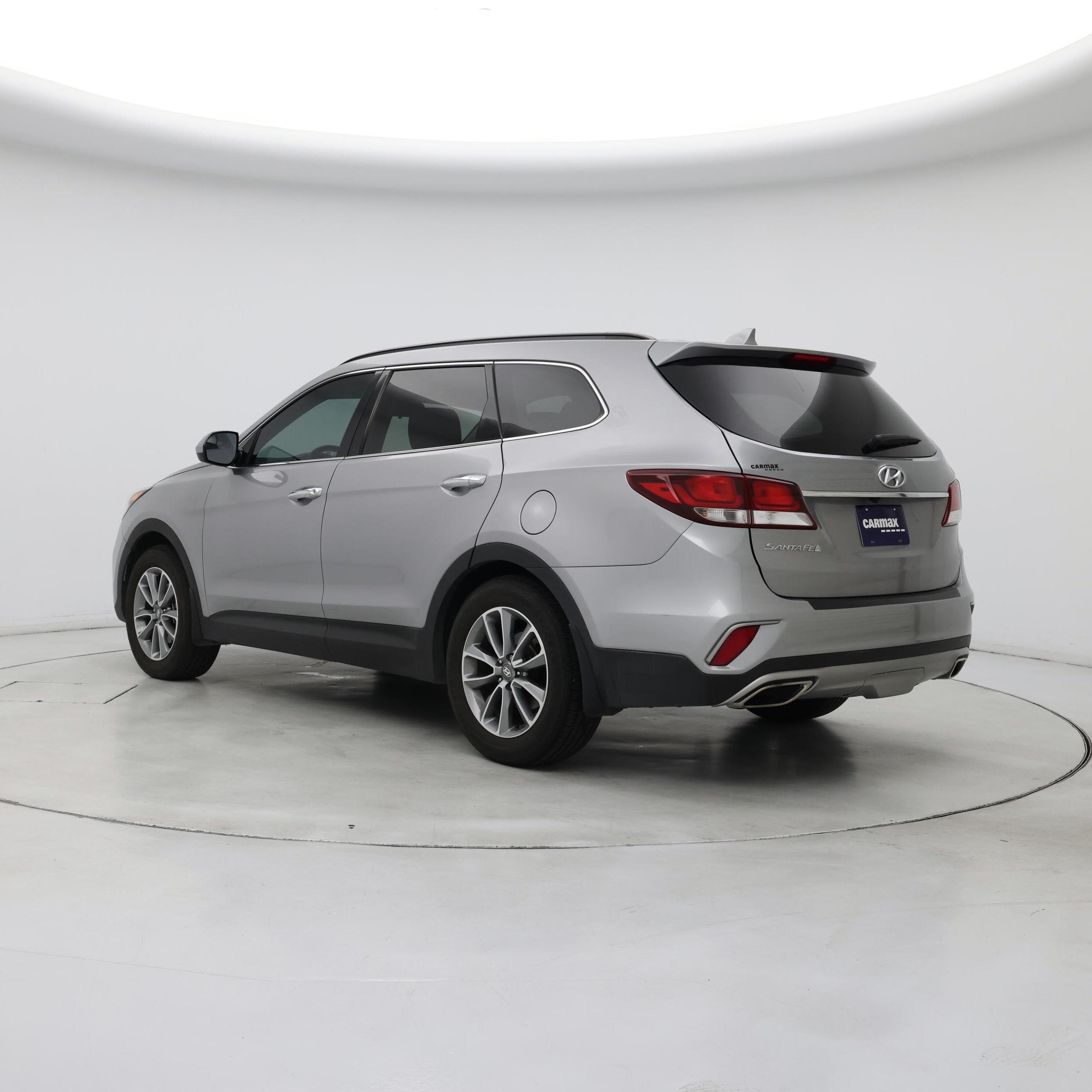 Thumbnail: 2018 Hyundai Santa Fe - 2
