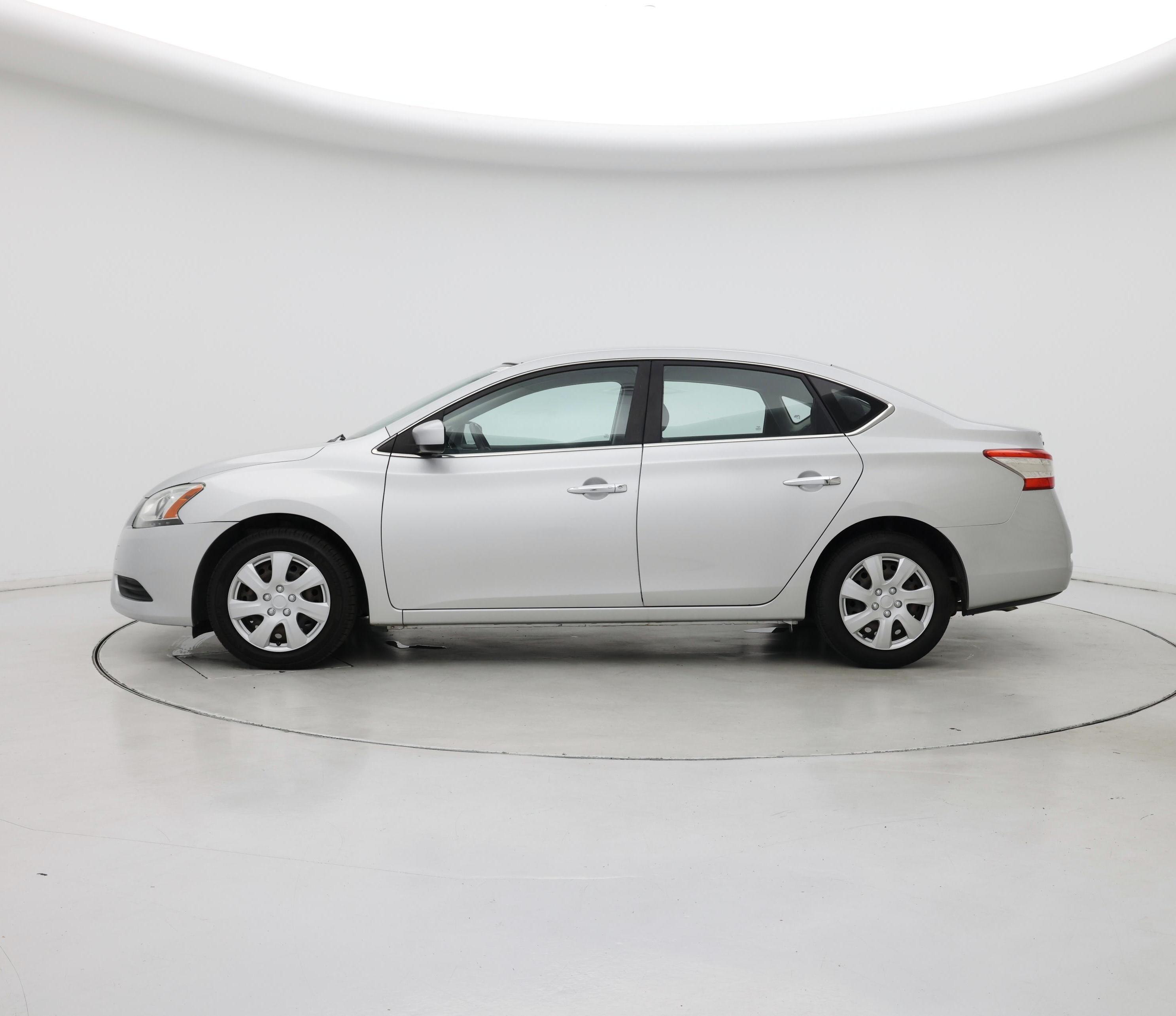 Thumbnail: 2013 Nissan Sentra - 3