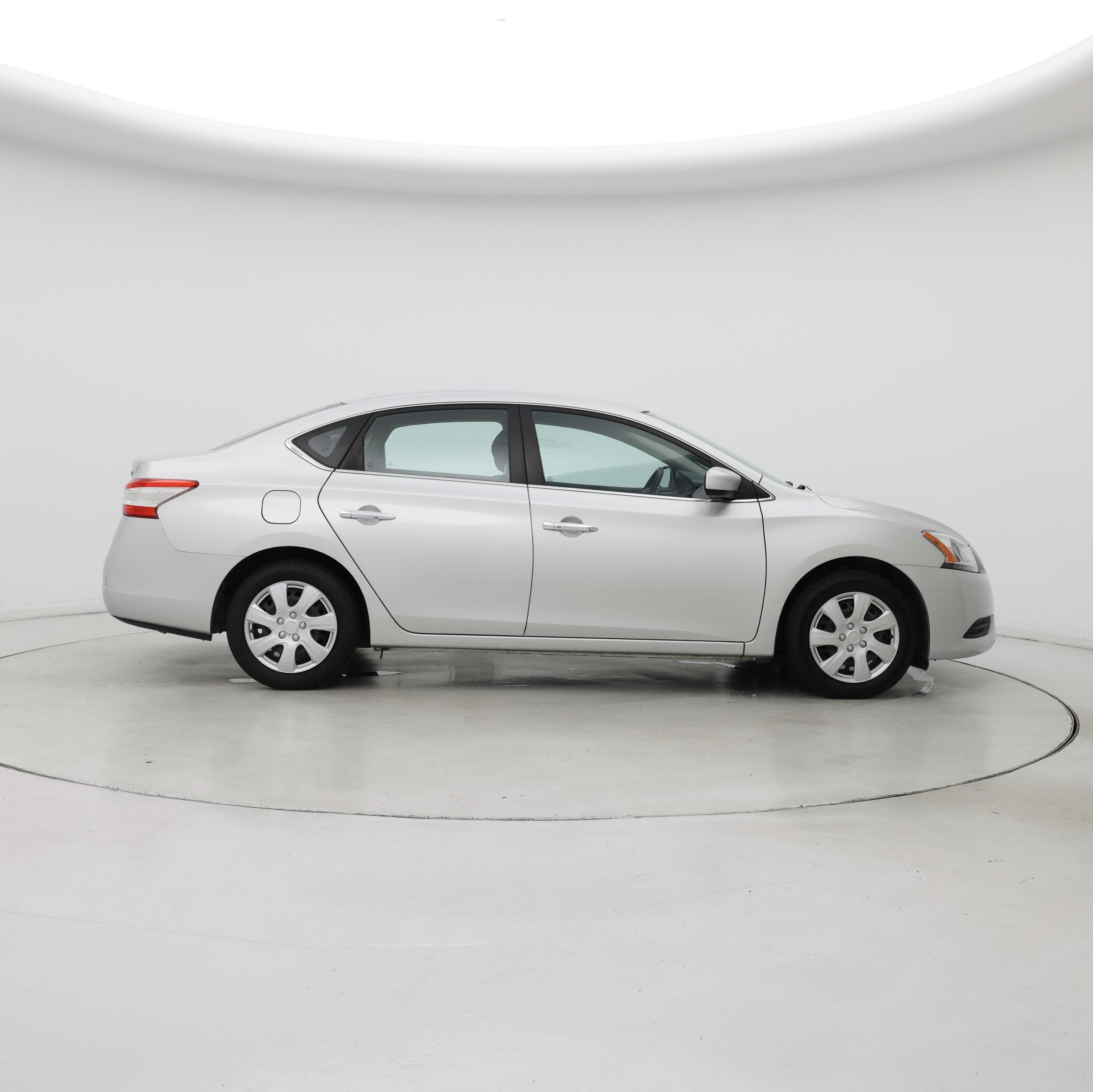 Thumbnail: 2013 Nissan Sentra - 7