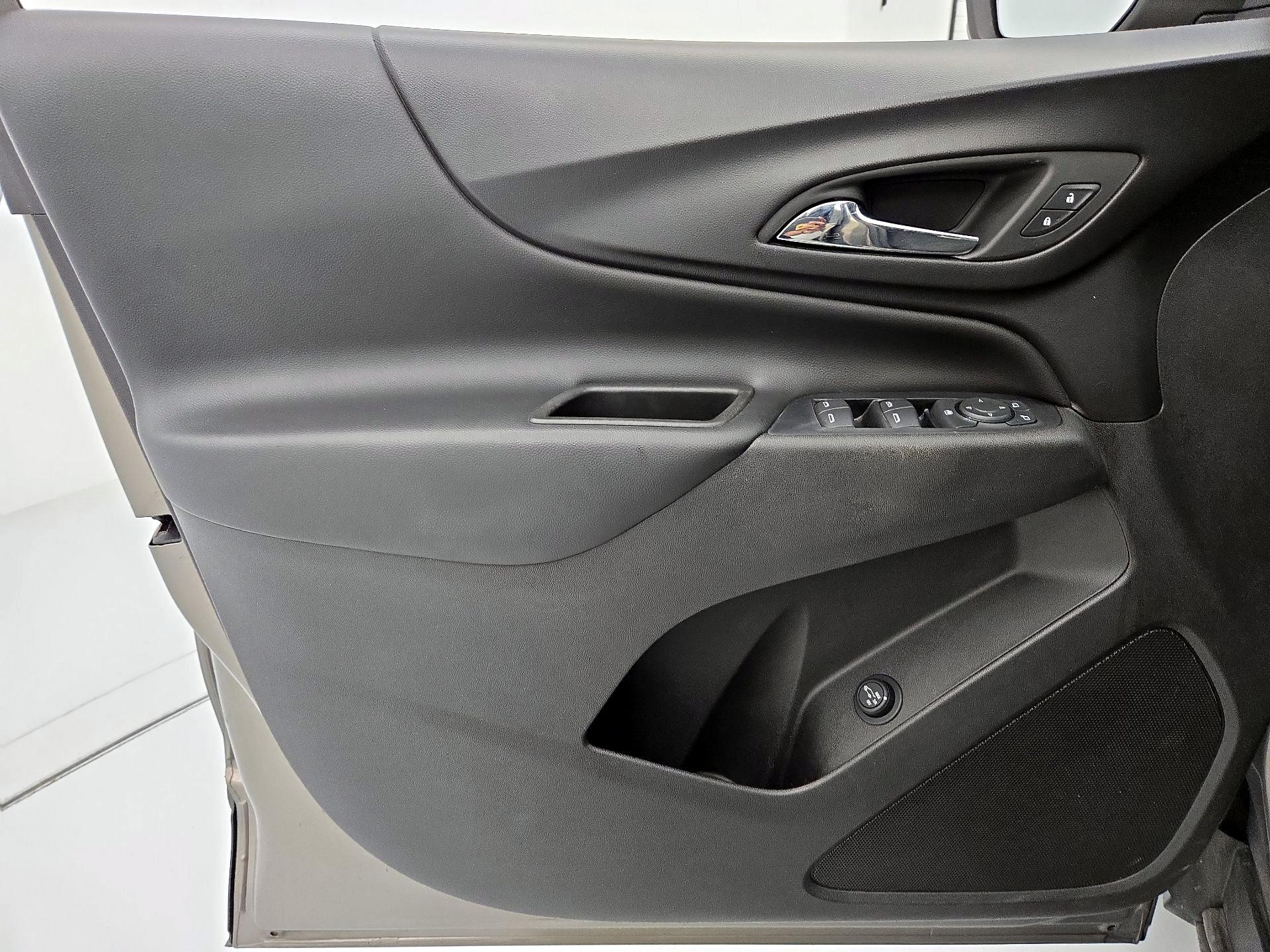 Thumbnail: 2019 Chevrolet Equinox - 12