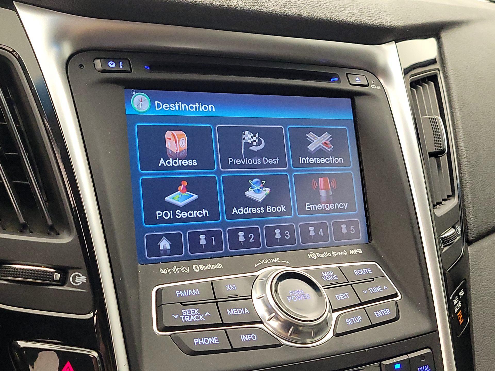 Thumbnail: 2013 Hyundai Sonata - 14
