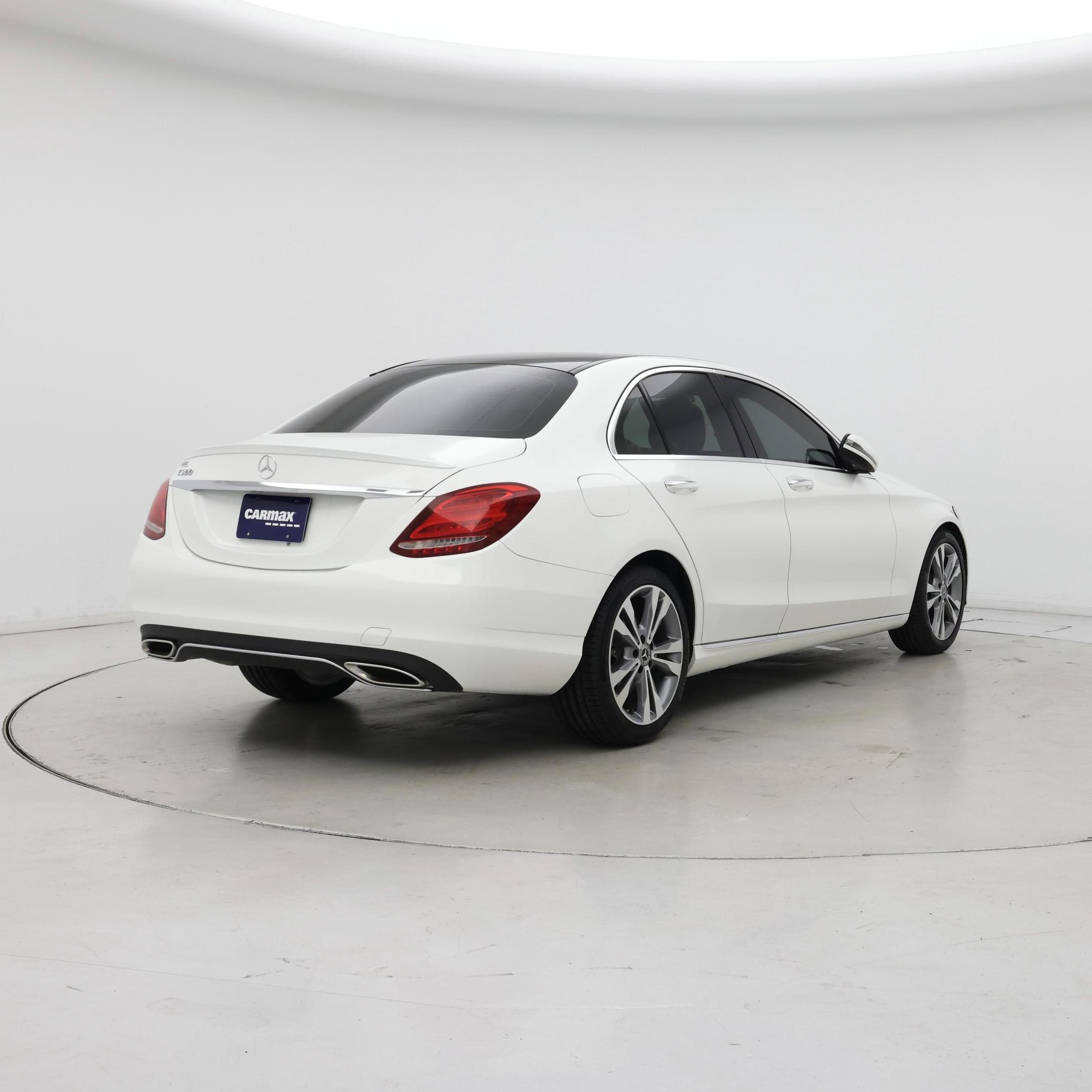 Thumbnail: 2017 Mercedes-Benz C-Class - 8
