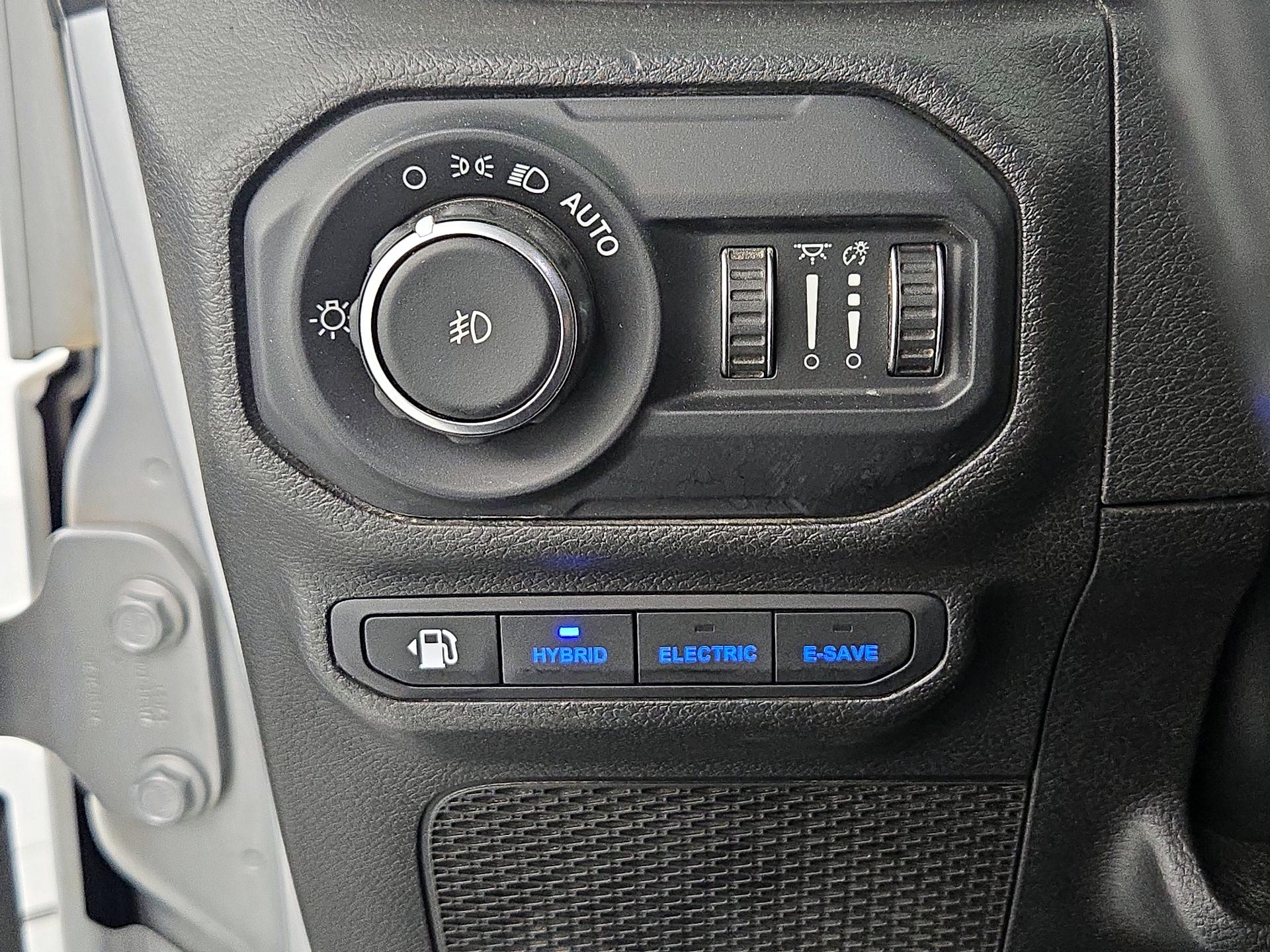 Thumbnail: 2022 Jeep Wrangler - 13