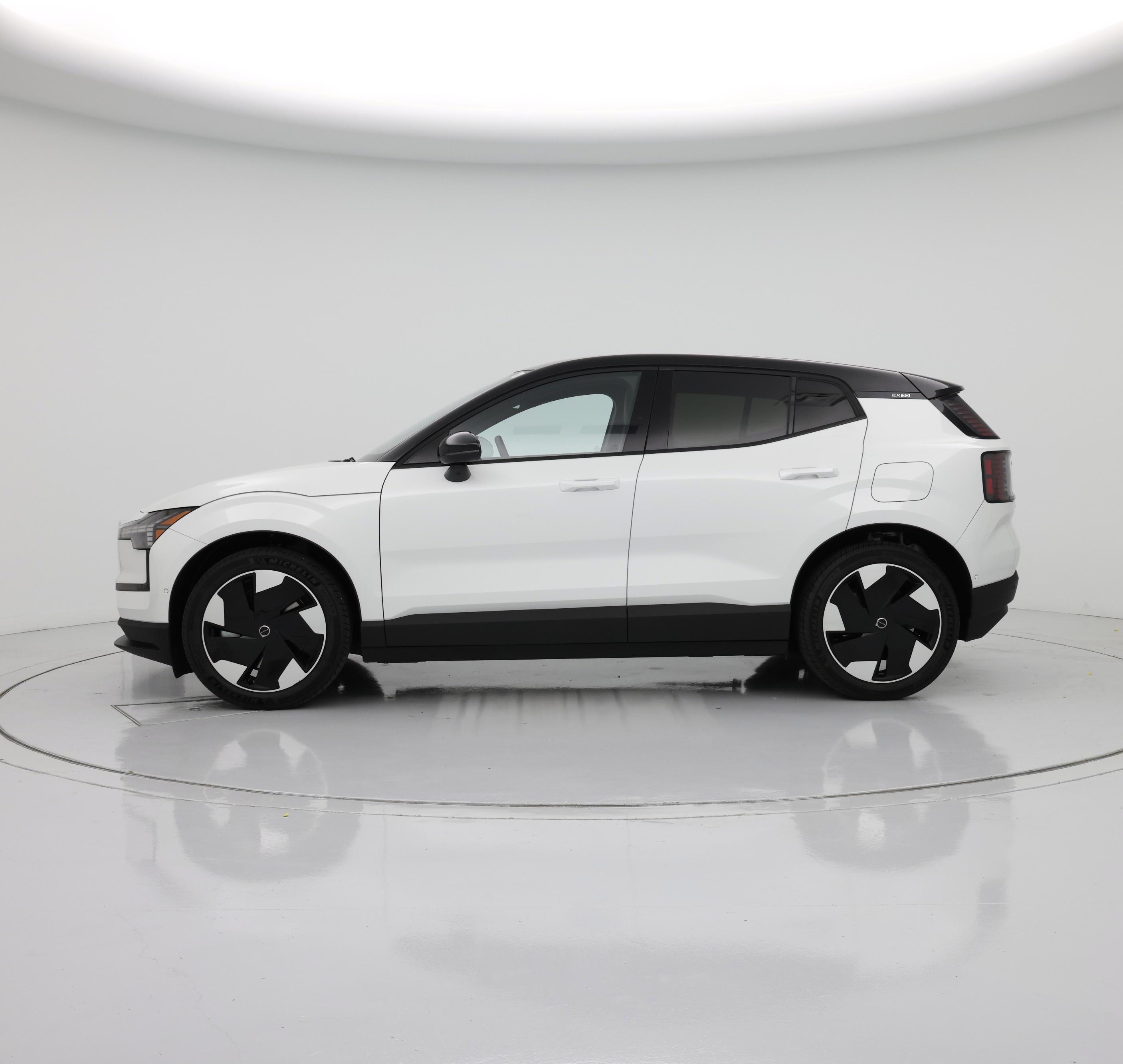Thumbnail: 2025 Volvo EX30 - 3