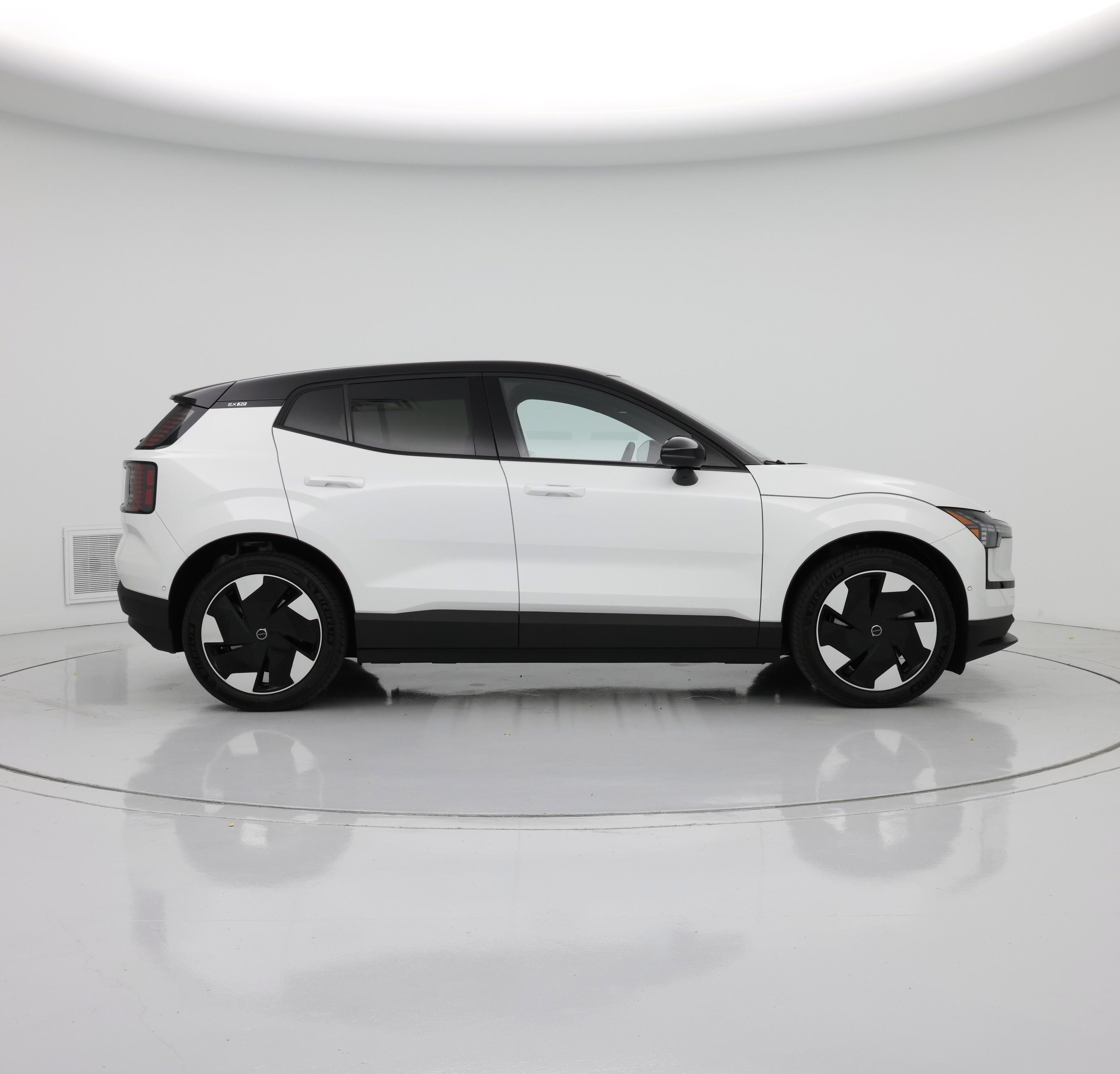 Thumbnail: 2025 Volvo EX30 - 7