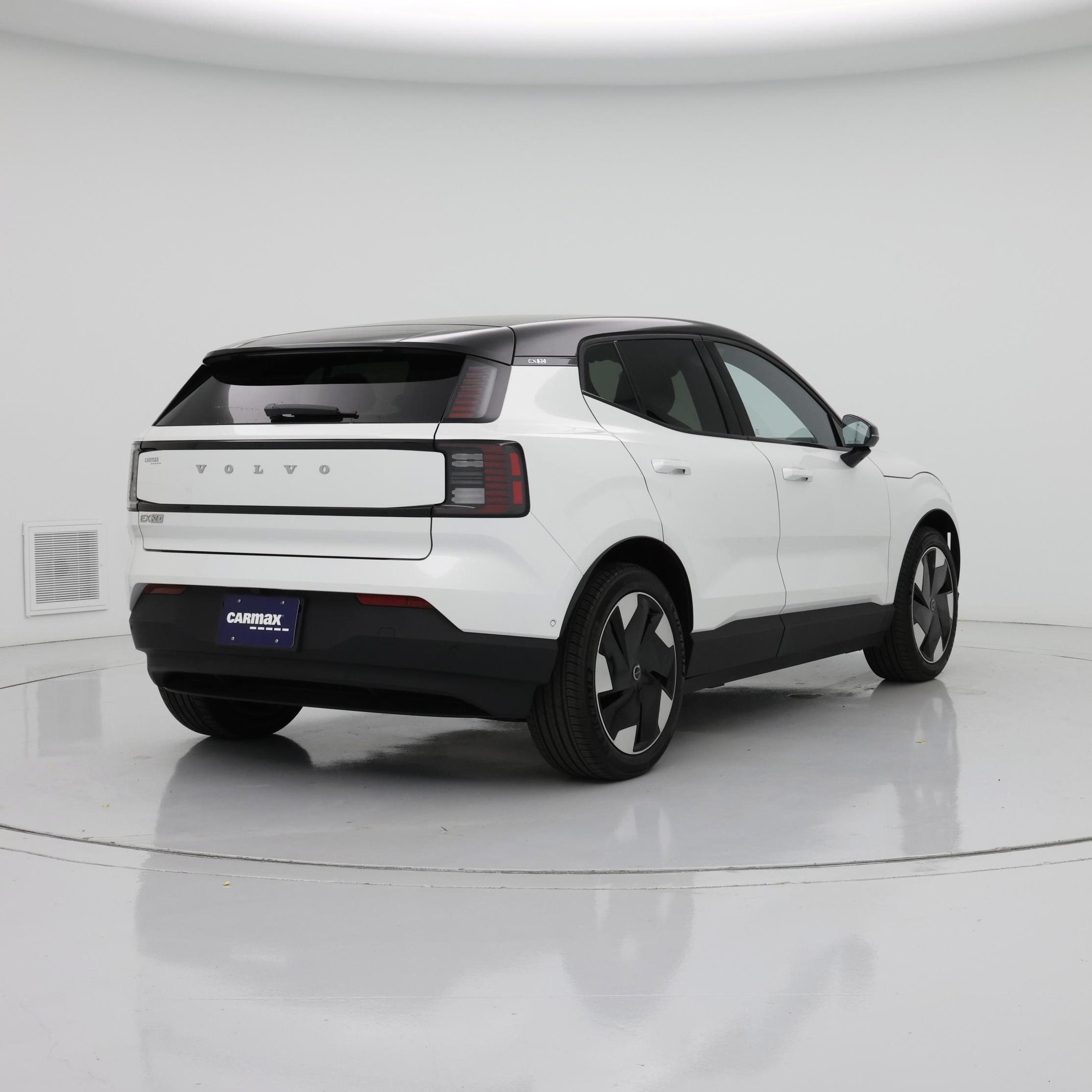 Thumbnail: 2025 Volvo EX30 - 8