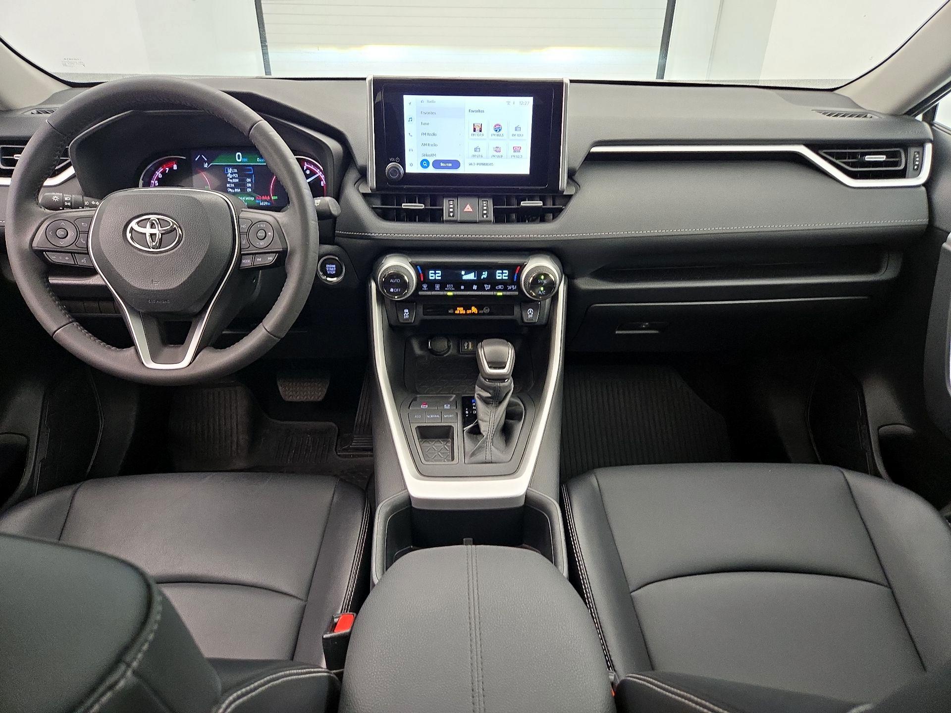 Thumbnail: 2023 Toyota RAV4 - 9