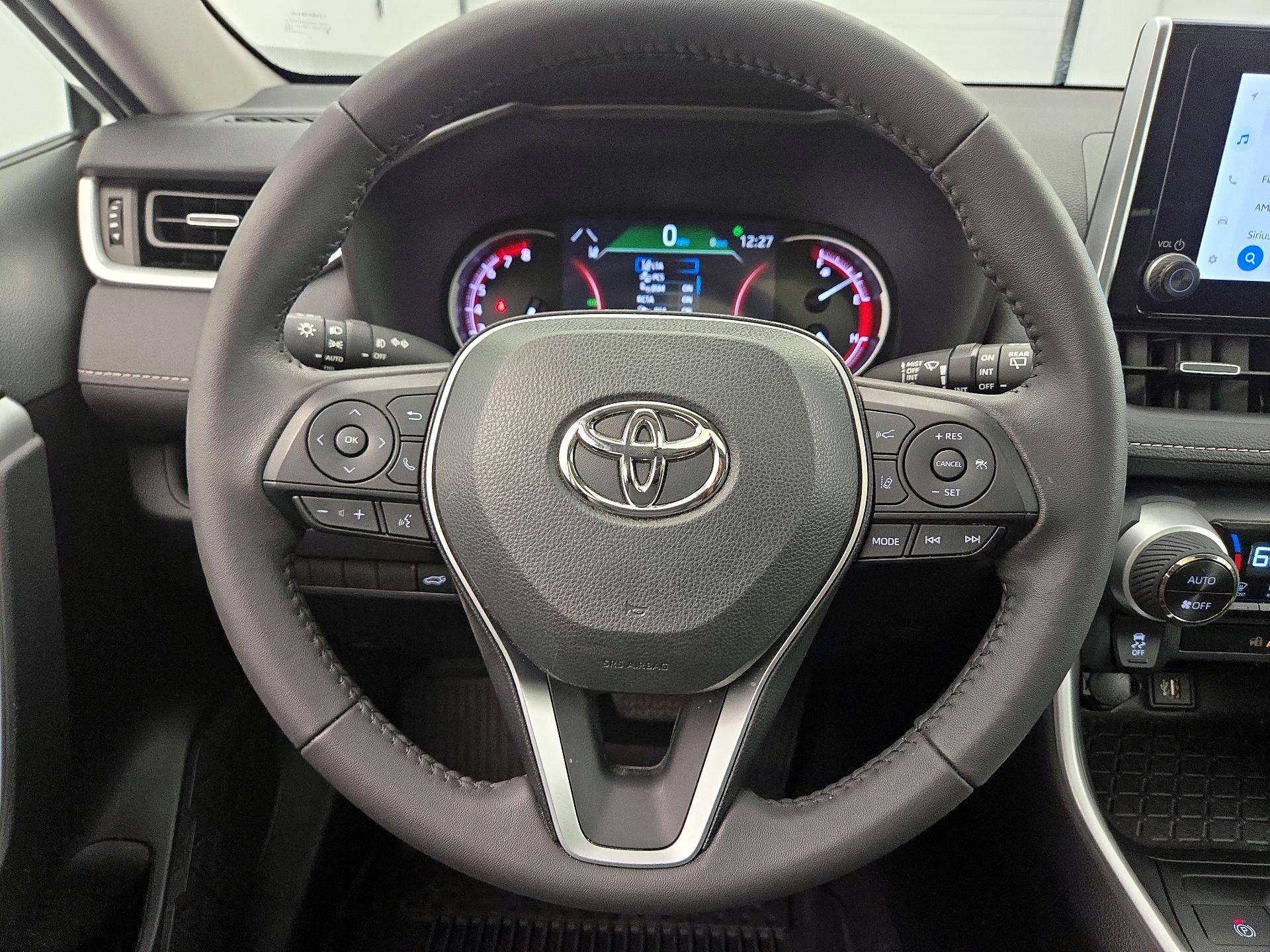 Thumbnail: 2023 Toyota RAV4 - 10