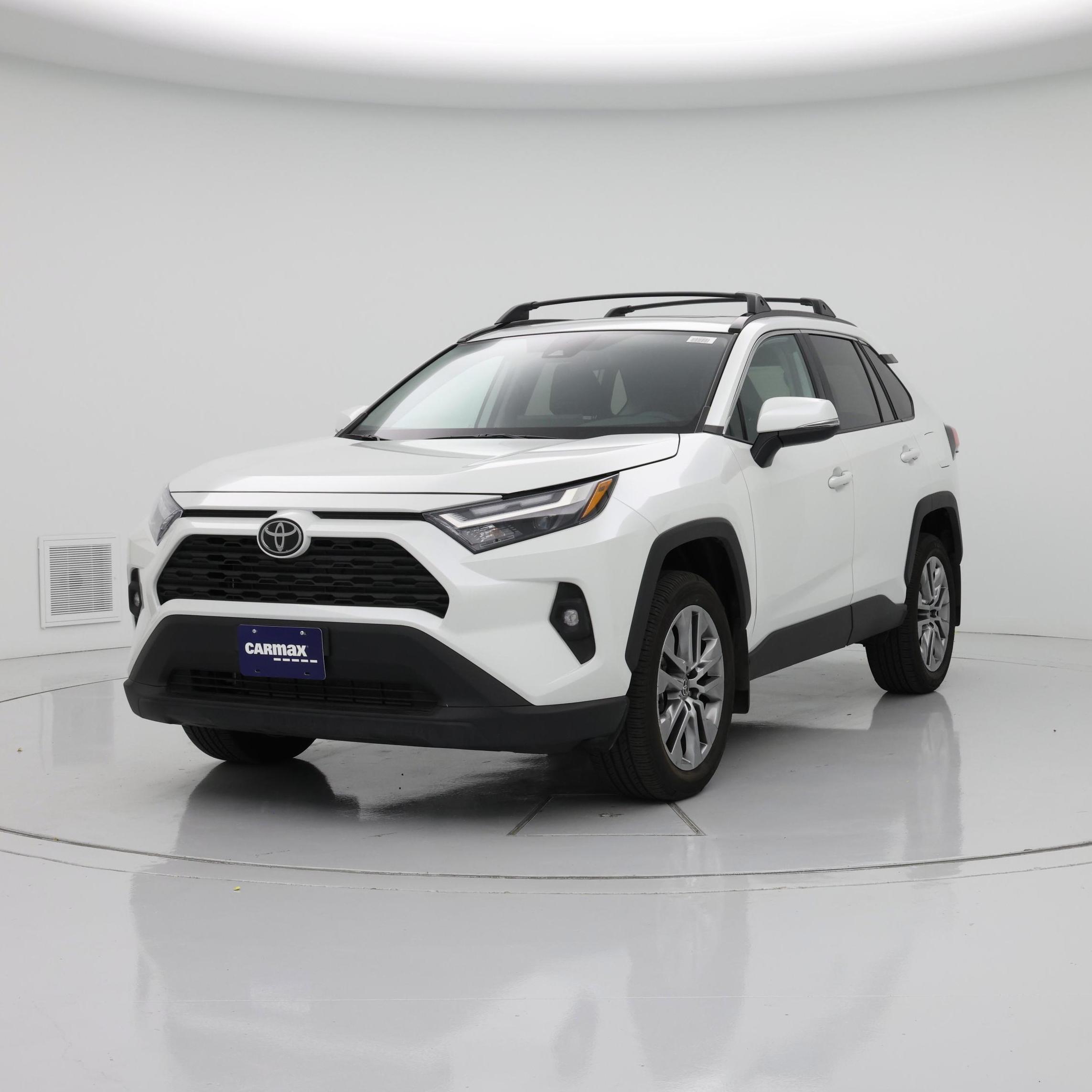 Thumbnail: 2023 Toyota RAV4 - 4