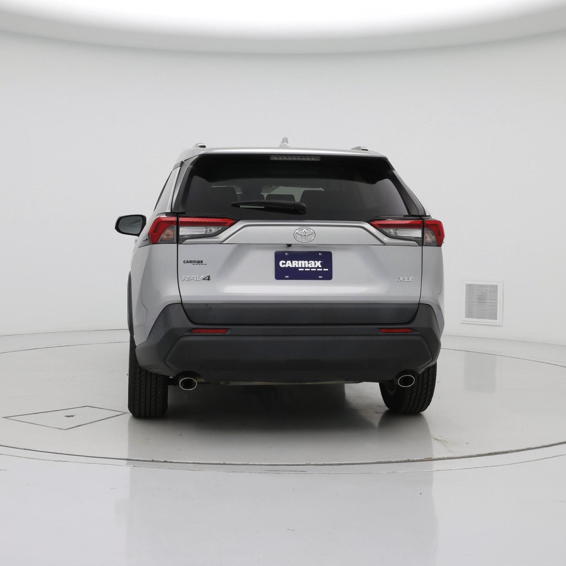 Thumbnail: 2019 Toyota RAV4 - 6