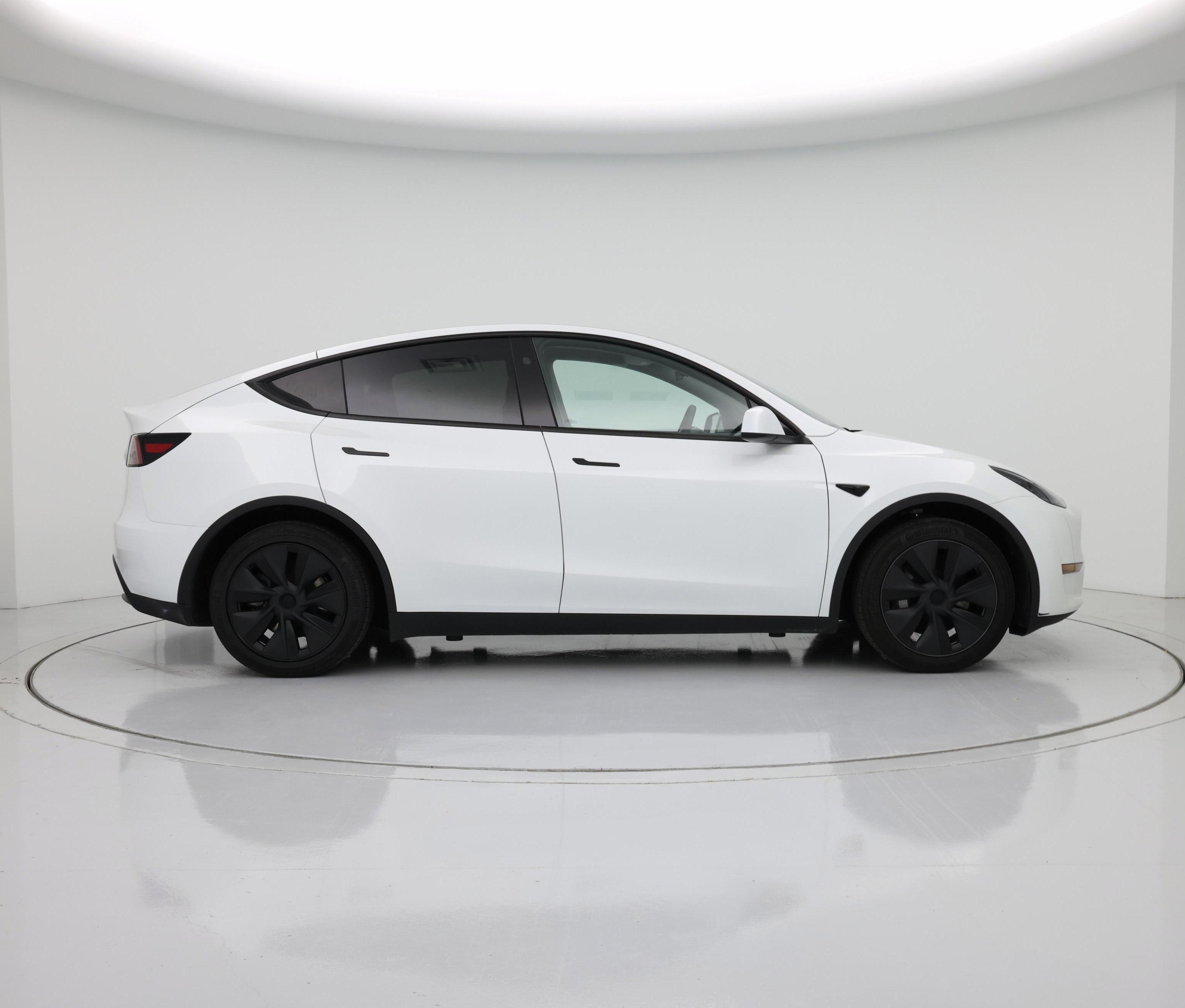 Thumbnail: 2025 Tesla Model Y - 7