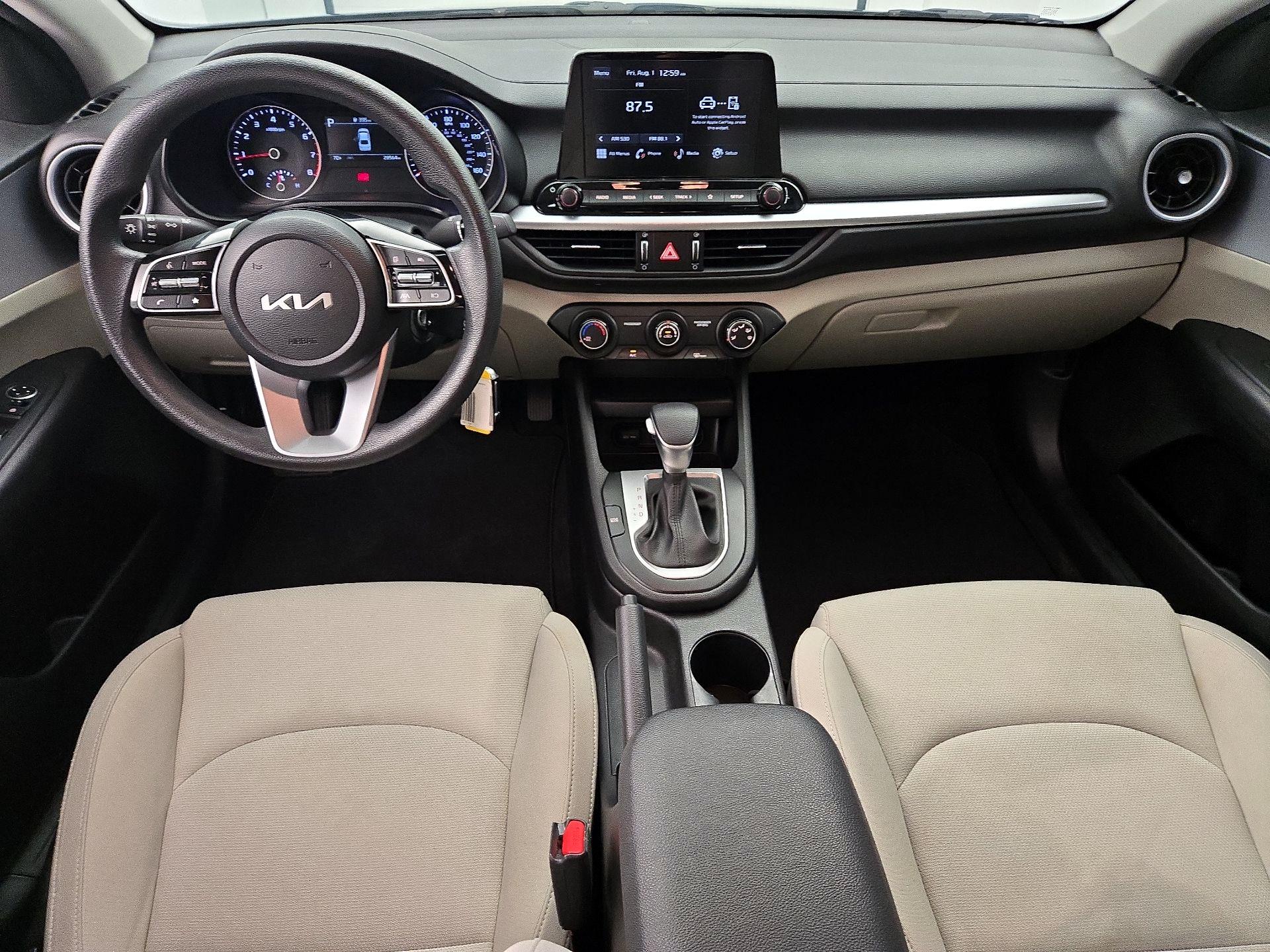 Thumbnail: 2023 Kia Forte - 9