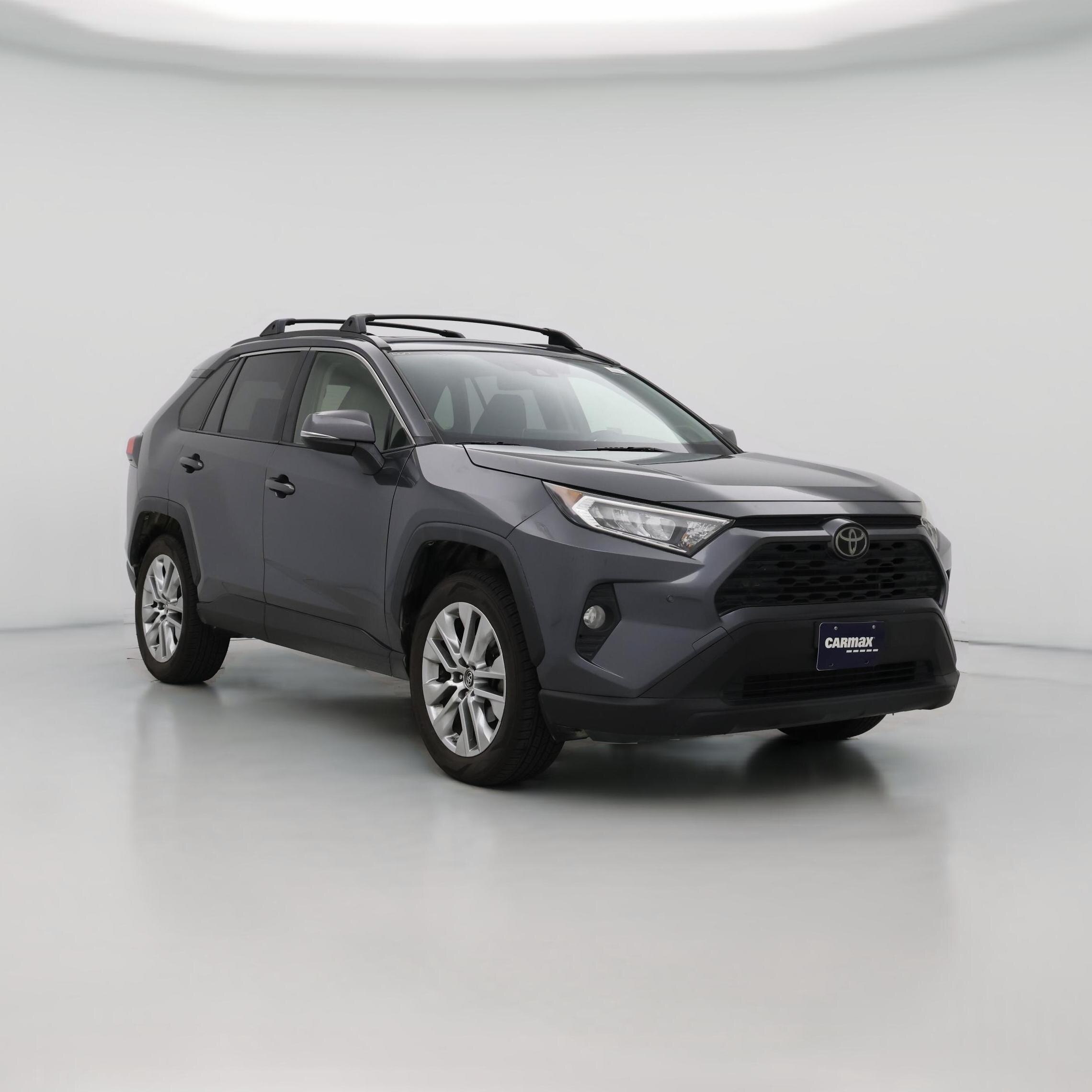 Thumbnail: 2019 Toyota RAV4 - 1