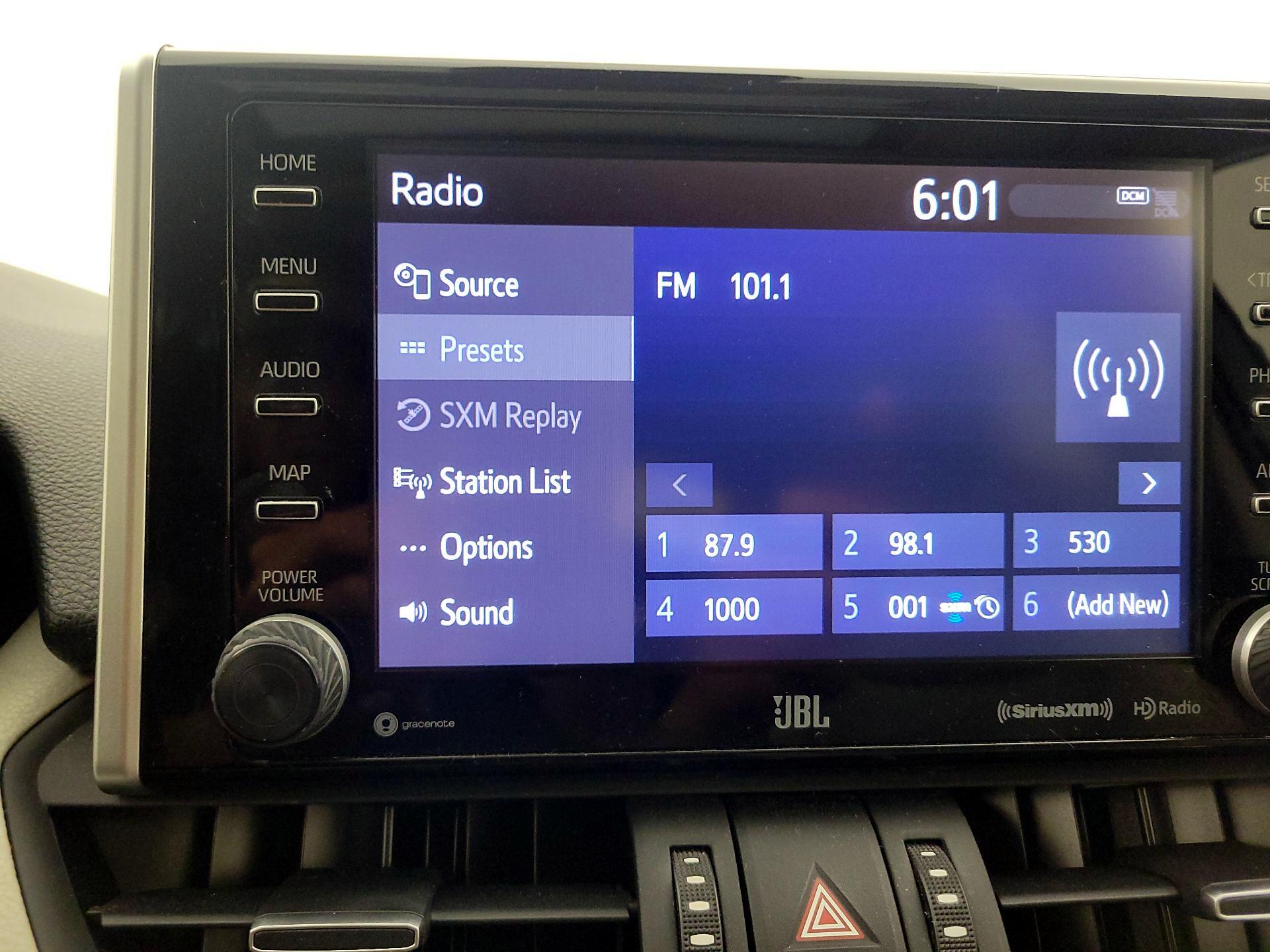 Thumbnail: 2019 Toyota RAV4 - 15