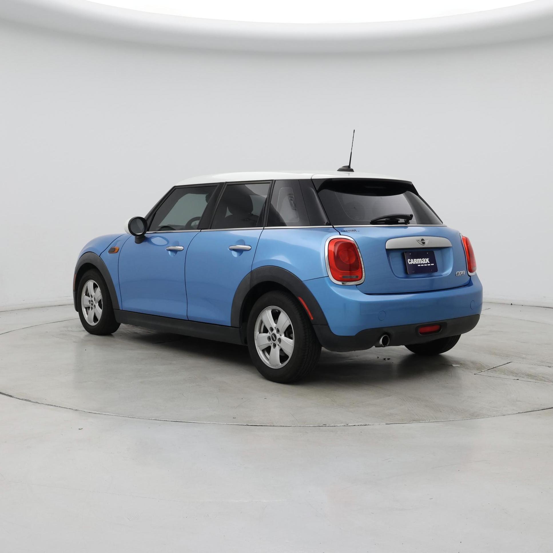 Thumbnail: 2015 MINI Cooper Hardtop - 2