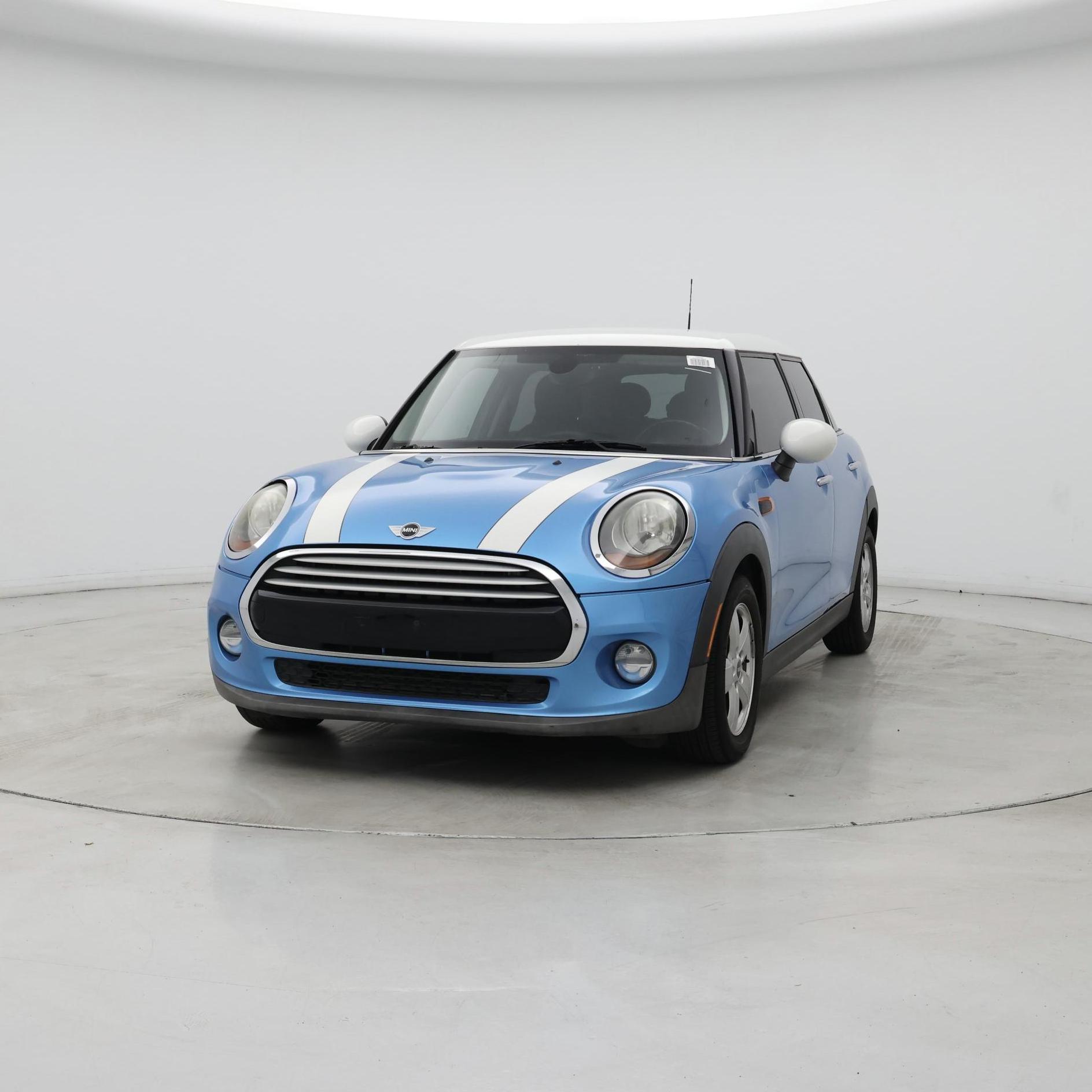 Thumbnail: 2015 MINI Cooper Hardtop - 4