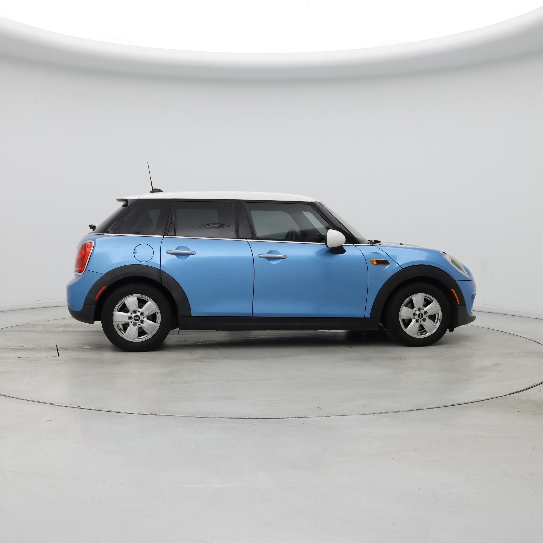 Thumbnail: 2015 MINI Cooper Hardtop - 7
