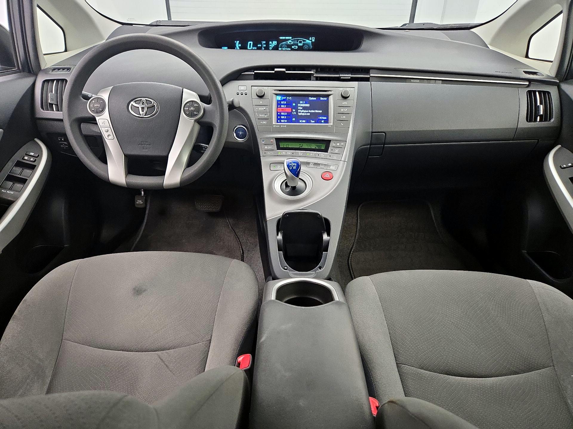 Thumbnail: 2013 Toyota Prius - 9